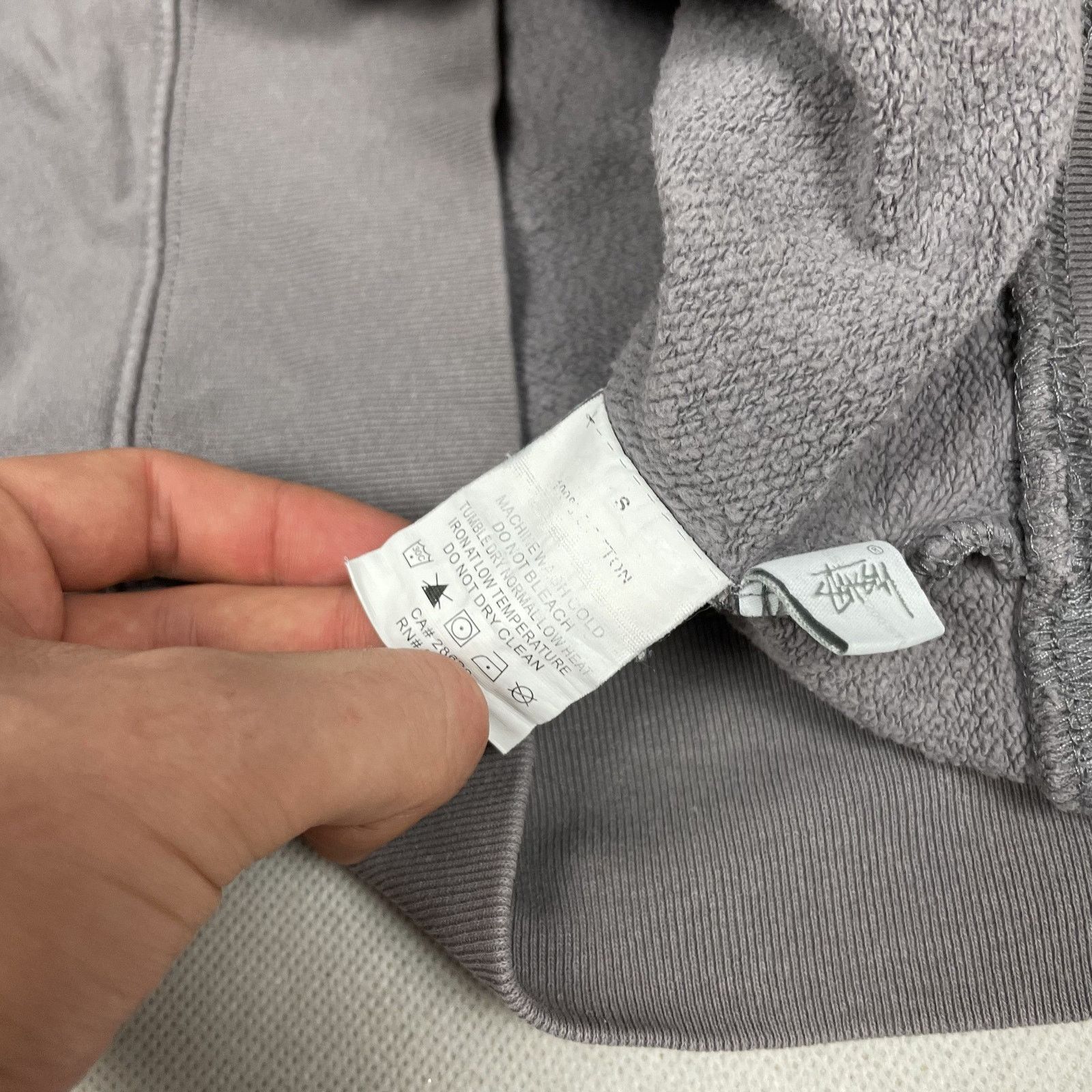 Stussy Stussy Men's Gray Cotton Long Sleeve Pullover Hoodie Small Size US S / EU 44-46 / 1 - 9 Thumbnail