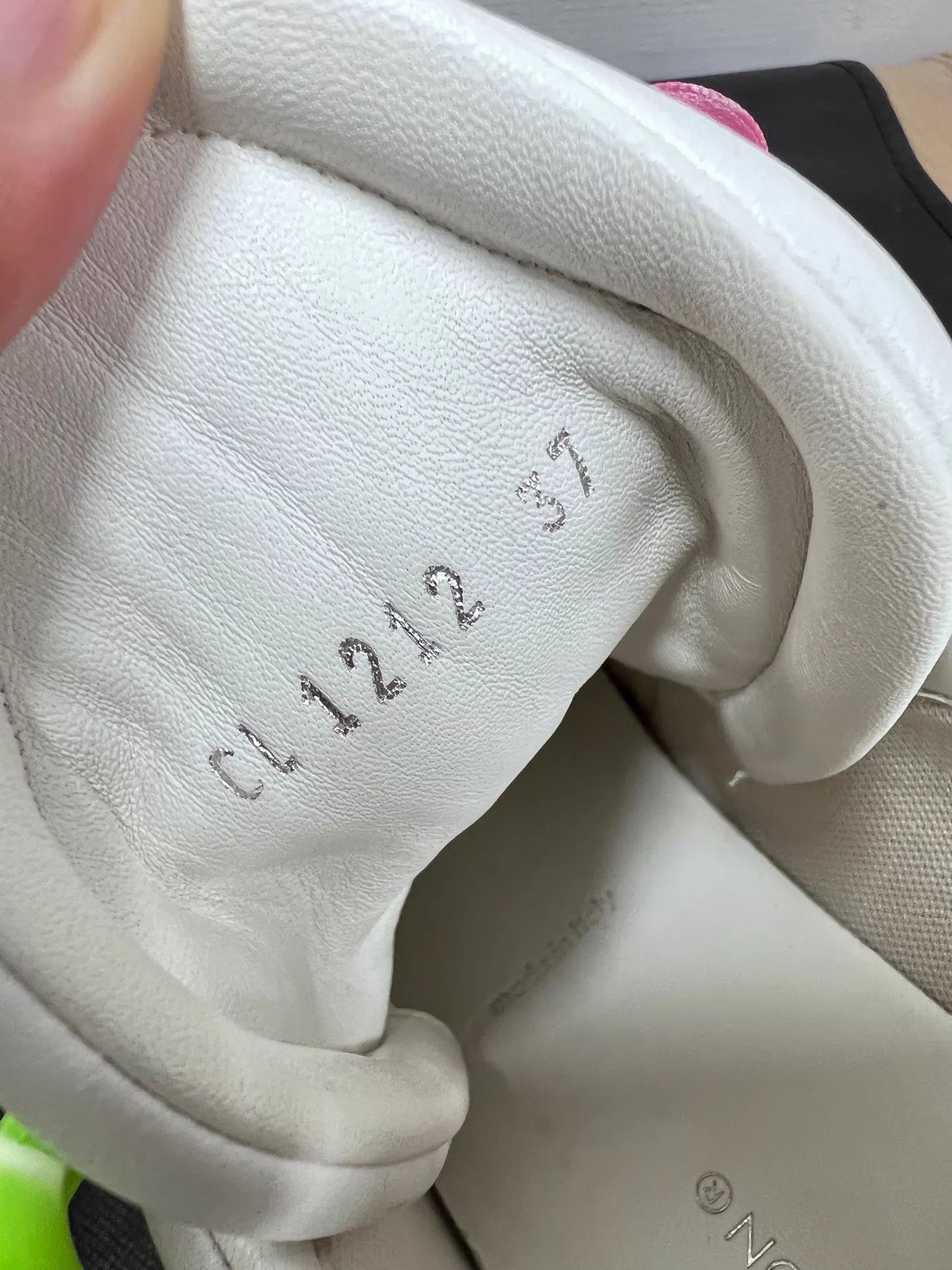 Louis Vuitton LV Archlight 1.0 China Exclusive Bow Laces 37 Minimal Wear Size US 6.5 / IT 36.5 - 8 Thumbnail