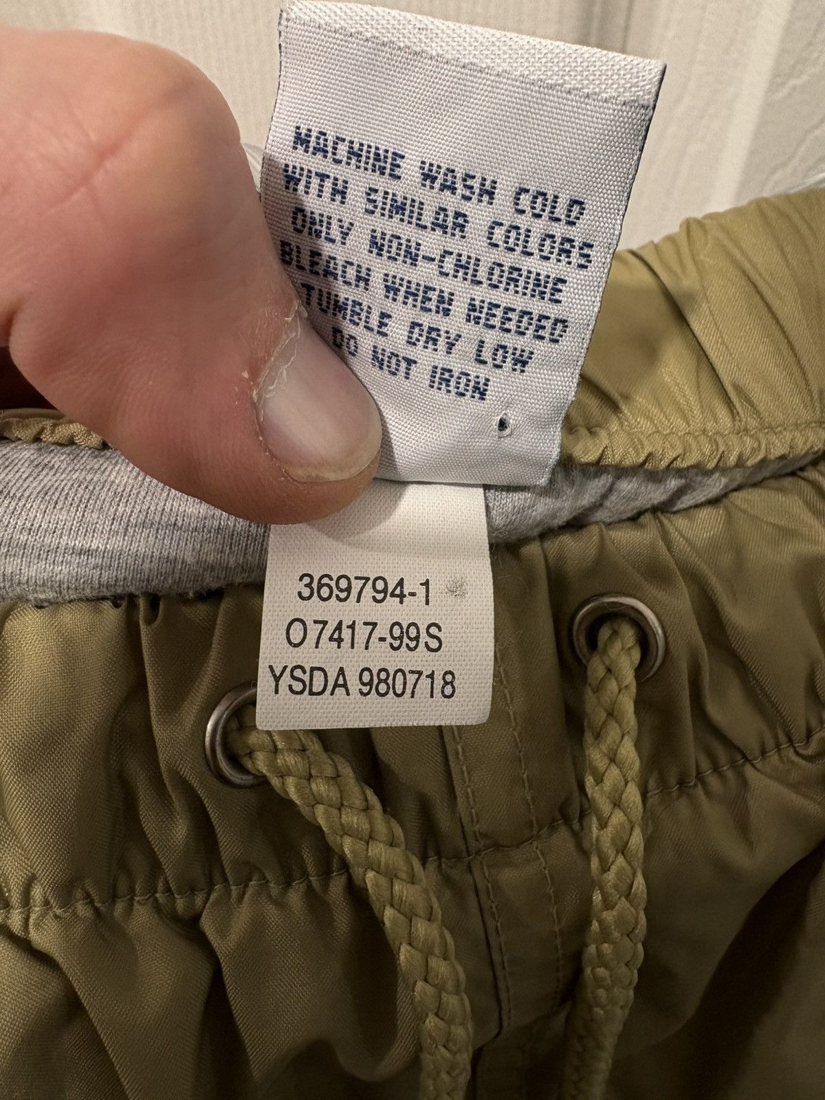 Old Navy Vintage 1999 Old Navy lined sweatpants size 32x32 Size US 32 / EU 48 - 4 Thumbnail
