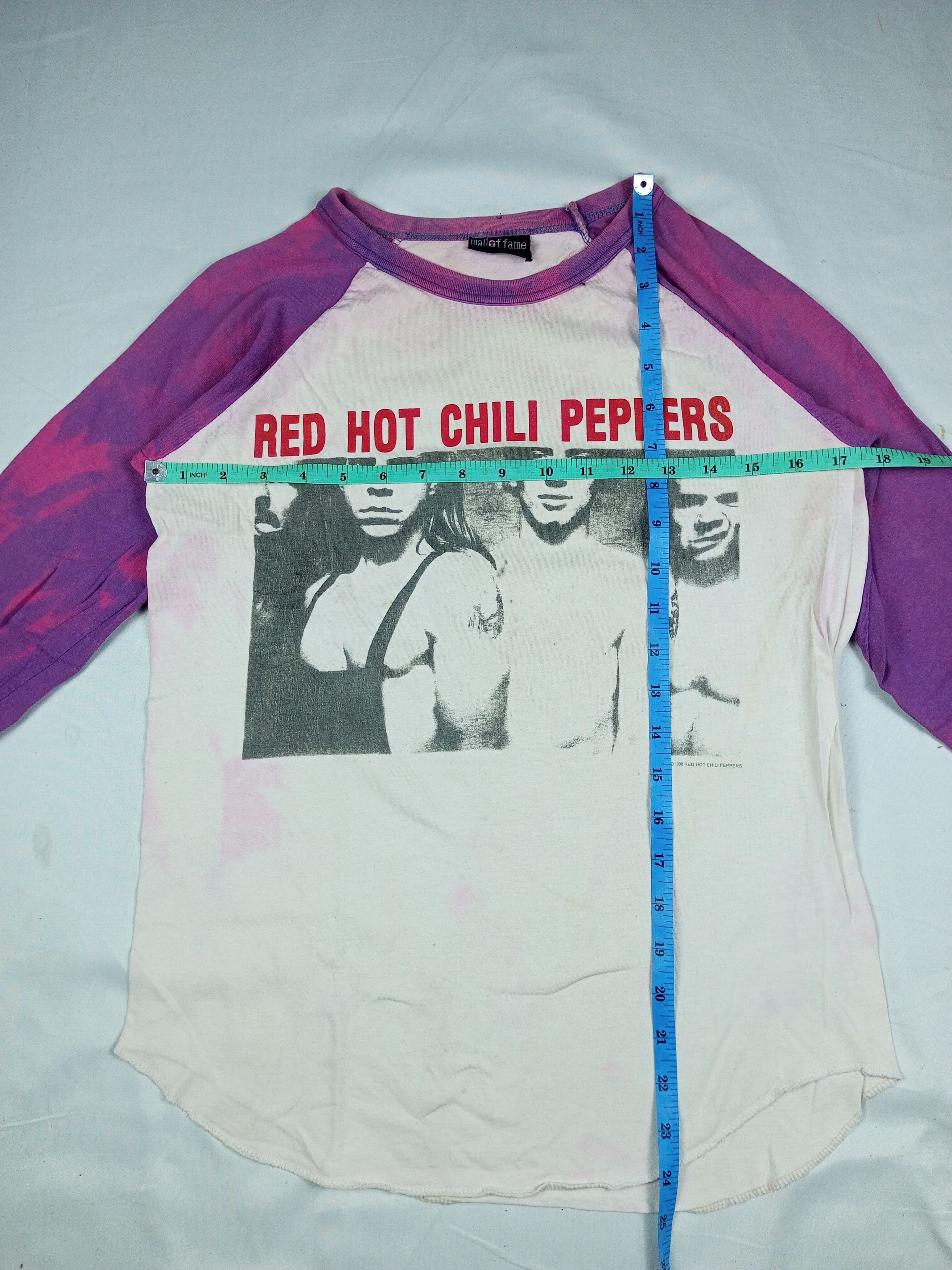 Band Tees Vintage 90s RED HOT CHILI PEPPERS Raglan Tee Size US S / EU 44-46 / 1 - 9 Thumbnail