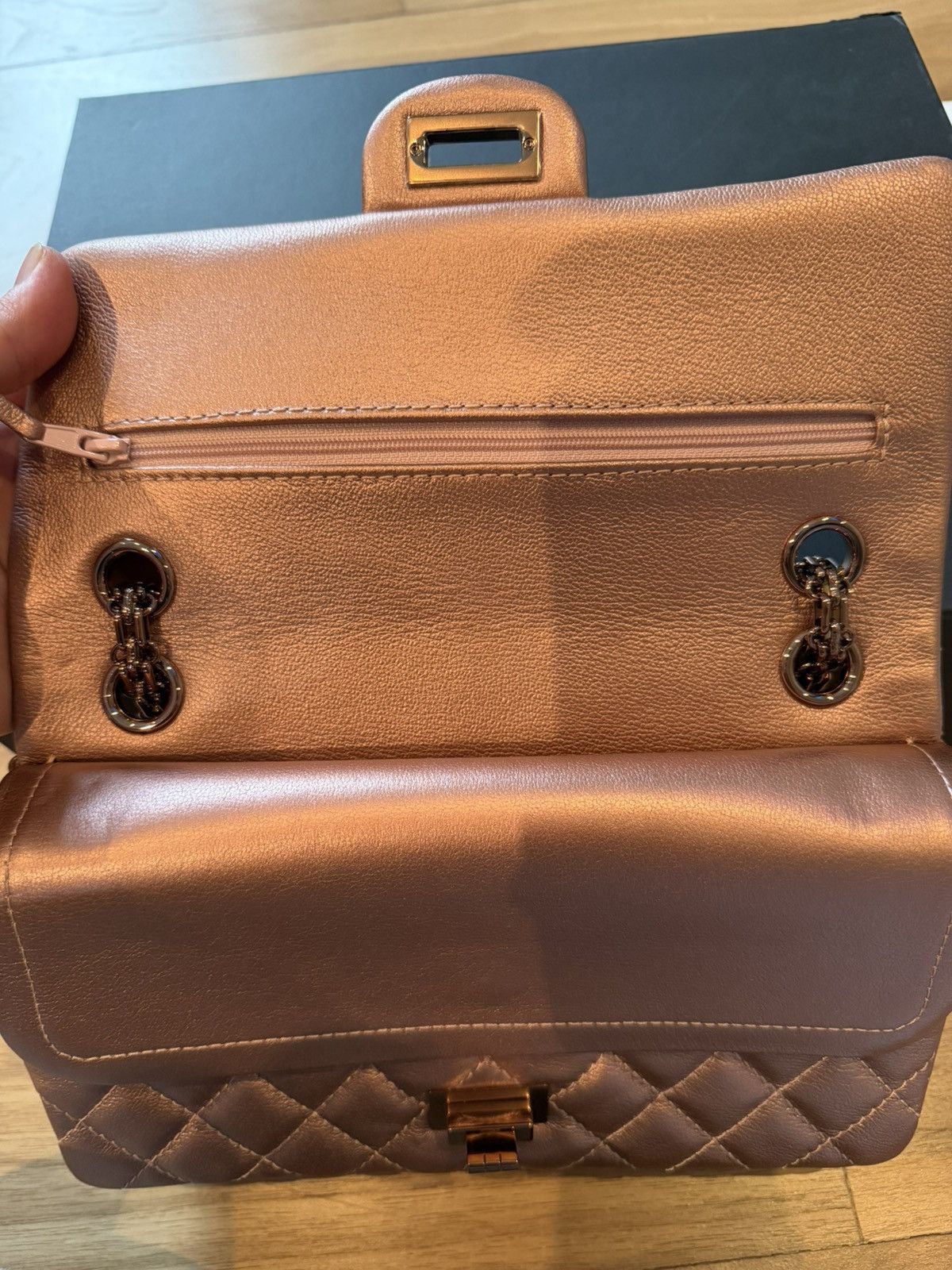 Chanel Chanel Reissue 2.55 Classic Double Flap Purse Bag Size ONE SIZE - 5 Thumbnail