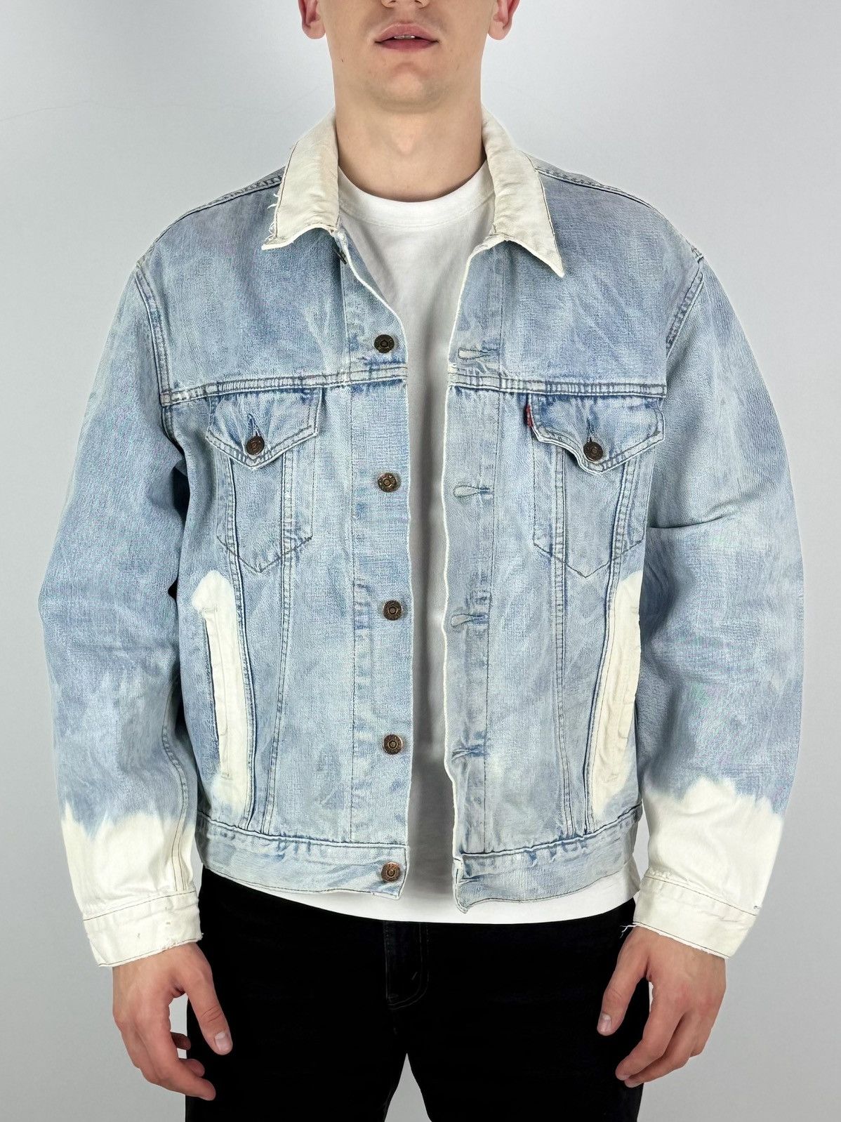 Levi's Vintage Distressed Levi’s Washed Denim Custom Made Jacket Size US XL / EU 56 / 4 - 1 Thumbnail