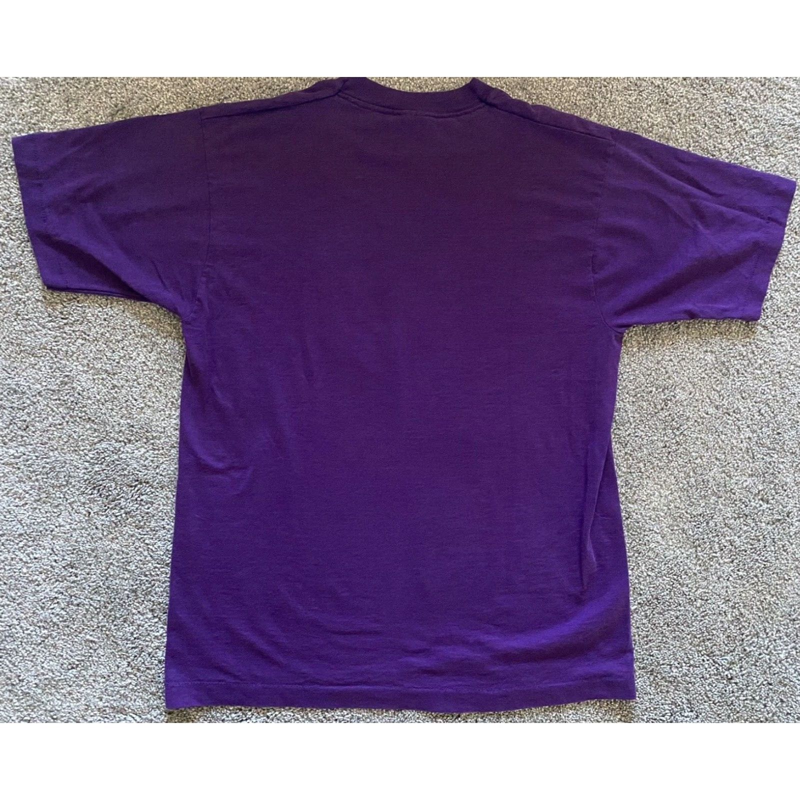 Vintage VINTAGE Screen Stars Best Shirt Mens L Short Sleeve Made USA Purple Hummingbird Size US L / EU 52-54 / 3 - 2 Thumbnail