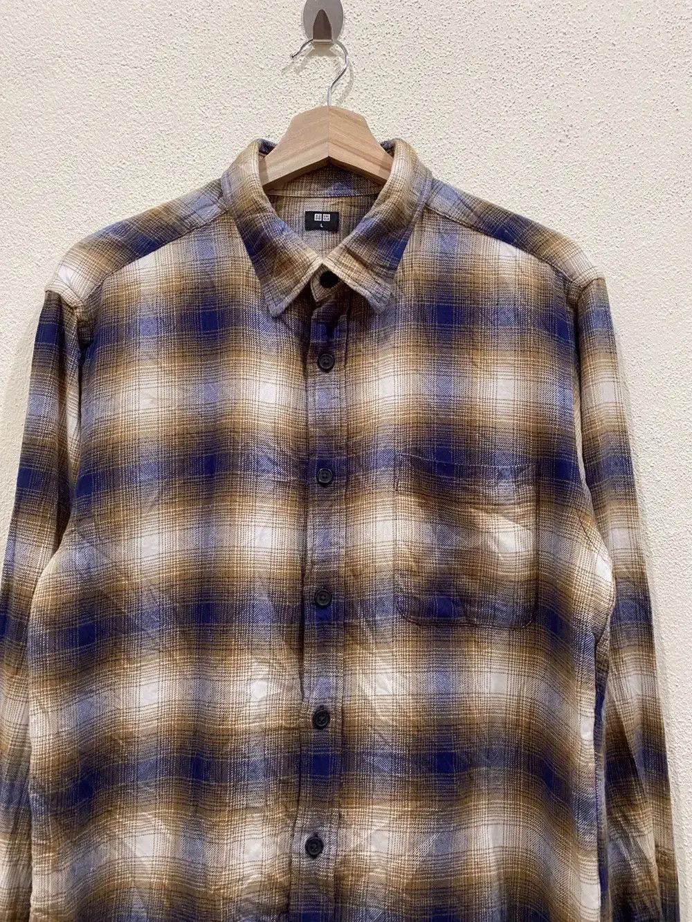 Japanese Brand Japanese Brand Uniqlo Plaid Tartan Flannel Shirt Size US L / EU 52-54 / 3 - 3 Thumbnail