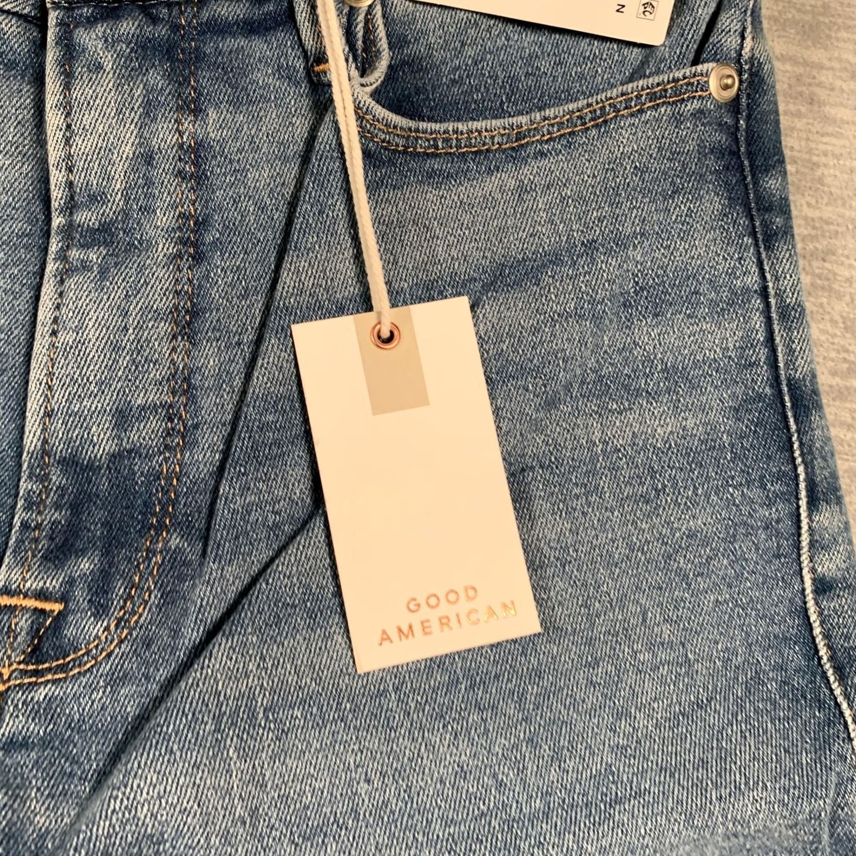 Good American Good American Jeans Womens Hi Rise 27 4/28 Good Classic Distressed Raw Hem Size 27" / US 4 / IT 40 - 6 Thumbnail
