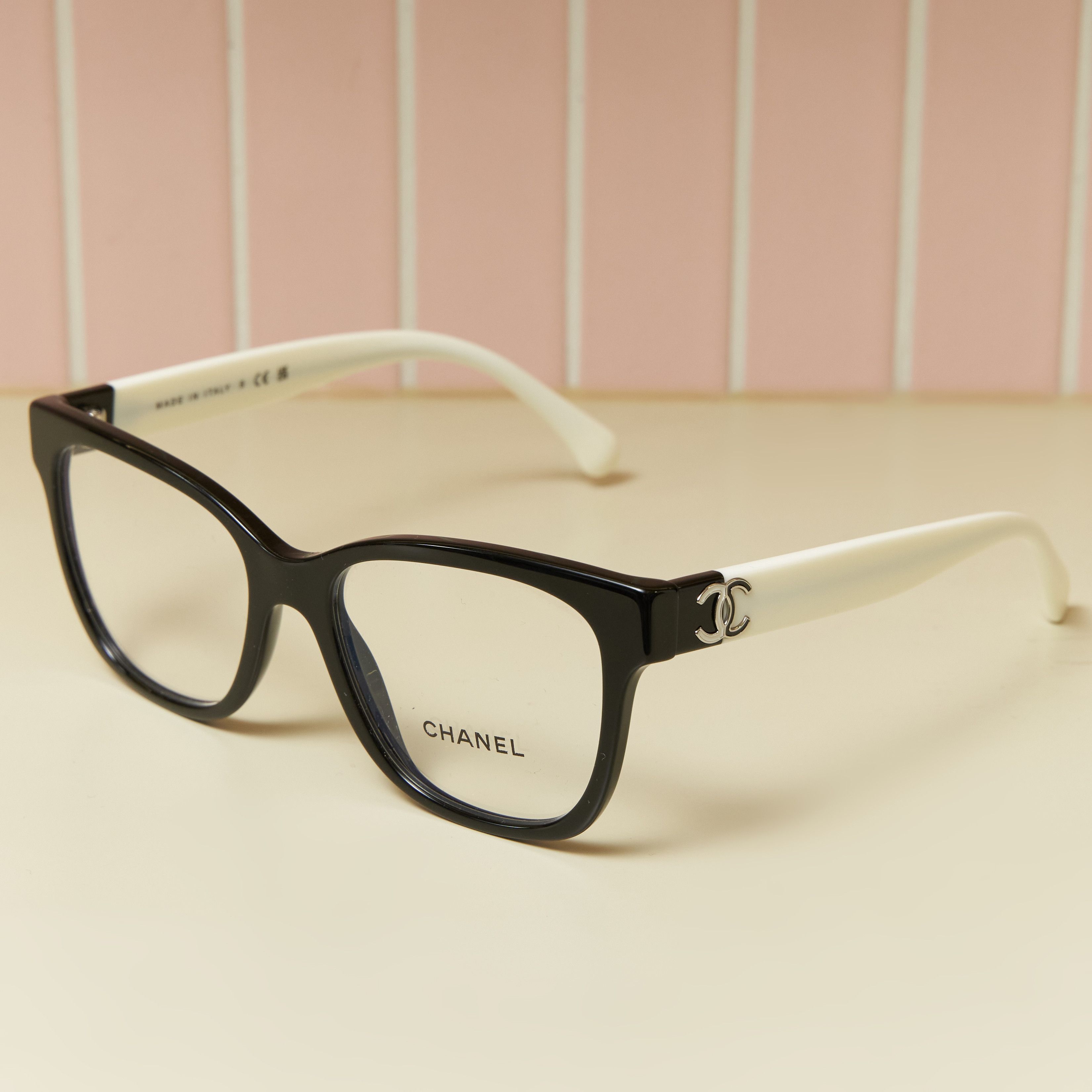Chanel CHANEL 0CH3472 1656 Sunglasses BLACK/WHITE Size ONE SIZE - 1 Thumbnail