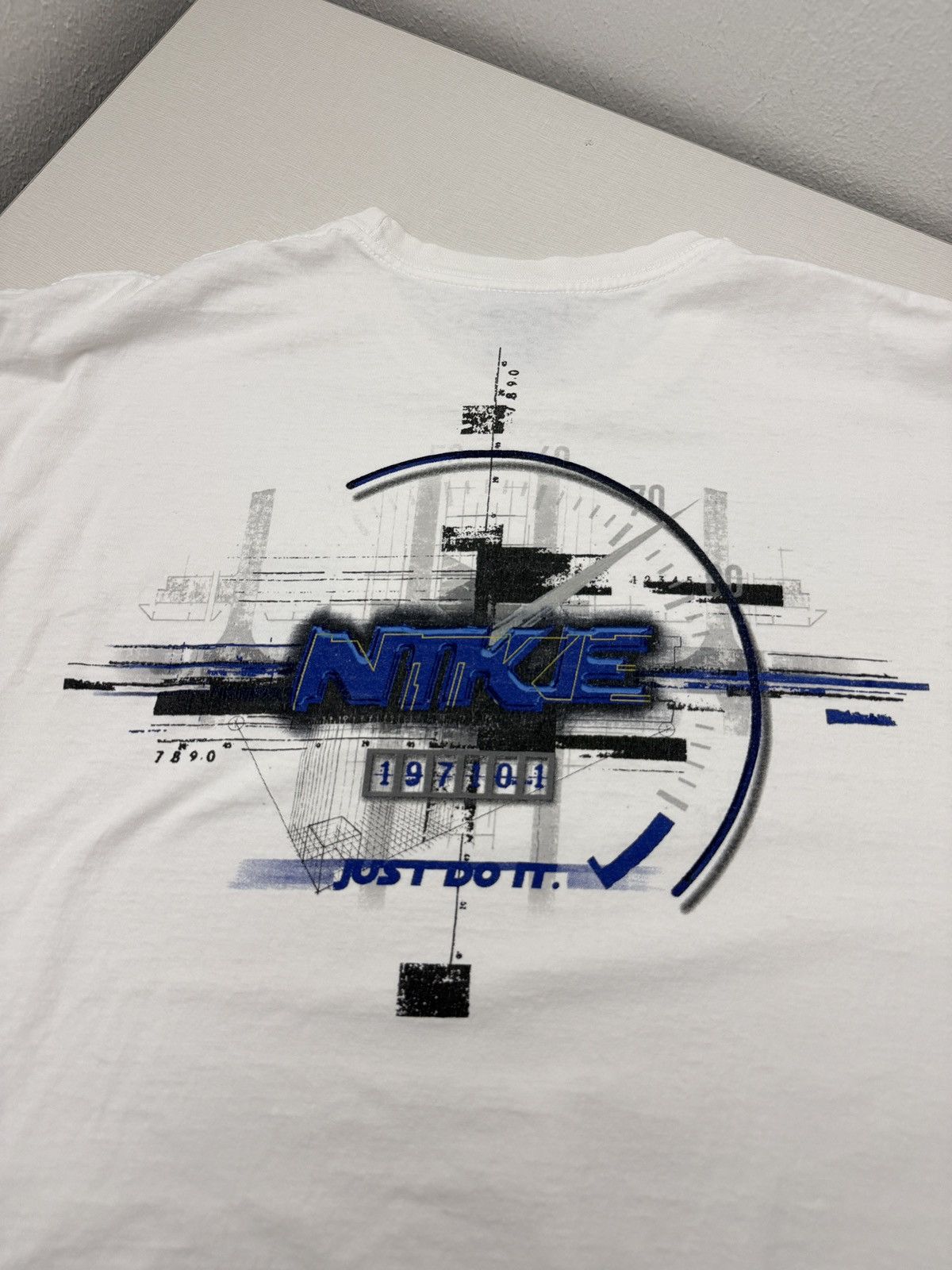 Nike Vintage Nike Speedometer Made In USA Y2K Gray Tag Tshirt XL Size US XL / EU 56 / 4 - 1 Thumbnail