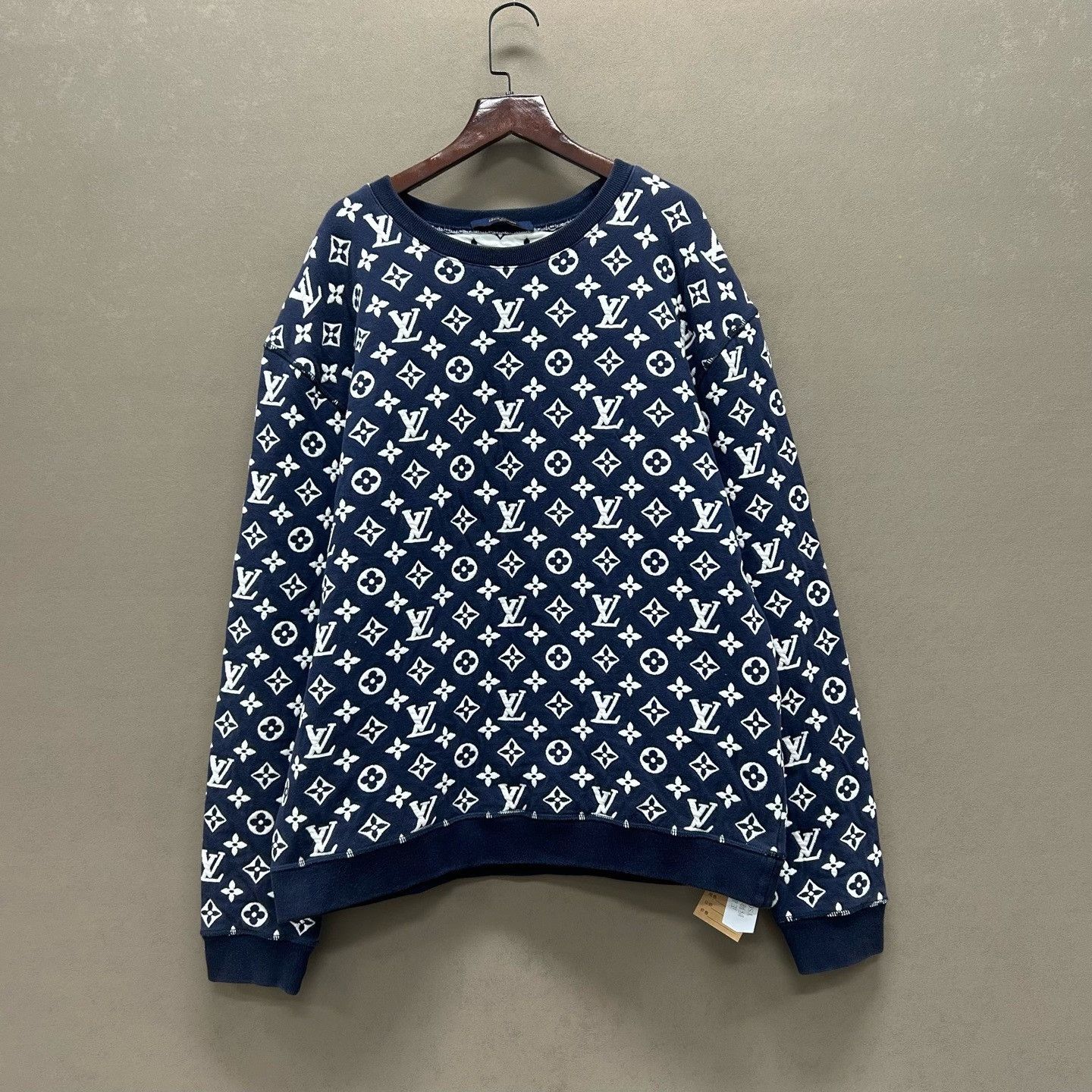 louis vuitton monogram crew neck sweatshirt