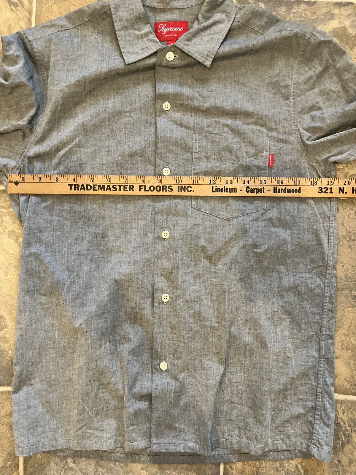 Supreme Supreme Grey Button Up Shirt Size US S / EU 44-46 / 1 - 5 Thumbnail