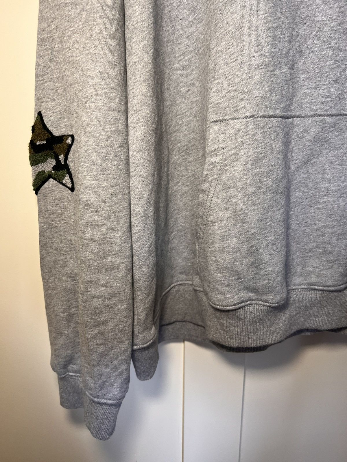 Vintage Vintage camo star patch pullover hoodie Size US XL / EU 56 / 4 - 6 Thumbnail