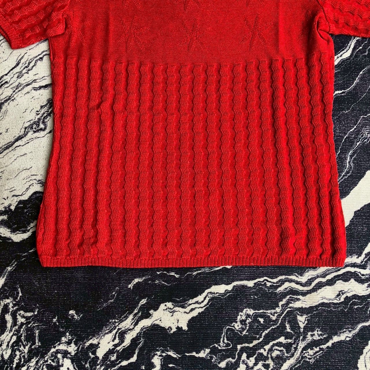 Yves Saint Laurent Vintage 90s Yves Saint Laurent Knit Short Sleeve Top Size M / US 6-8 / IT 42-44 - 4 Thumbnail