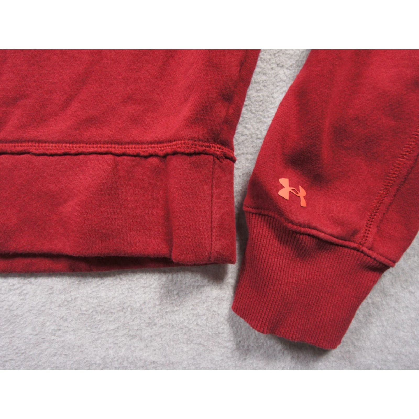 Under Armour Under Armour Sweatshirt Womens Medium Red Crewneck The Rock Iron Paradise Gym Size M / US 6-8 / IT 42-44 - 3 Thumbnail