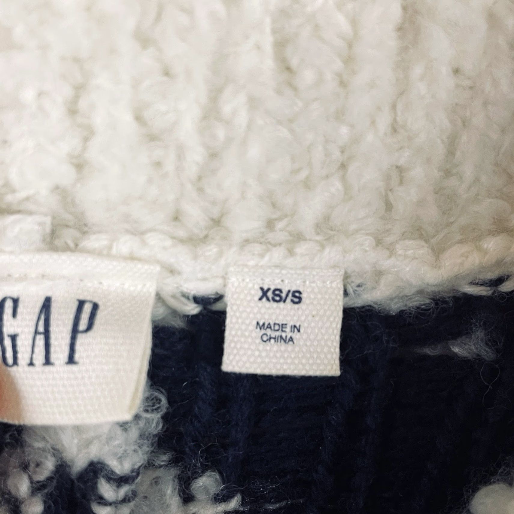 Gap VINTAGE Gap Women’s Sweater Poncho XS/S Granola 1/4 Zip Fair Isle Knitted 90s Bohemian Western Oversized Christmas Knit Cozy Ivory Womens Size XS / US 0-2 / IT 36-38 - 4 Thumbnail