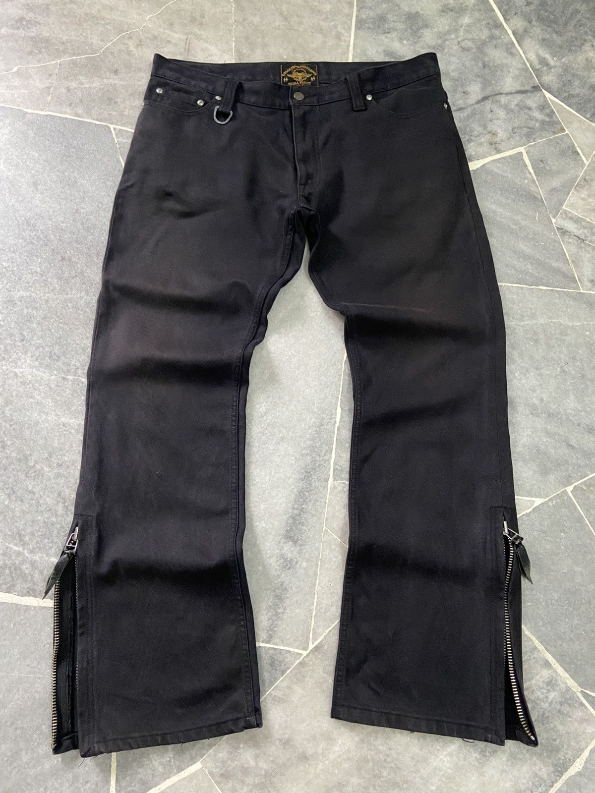 Japanese Brand SKULL FLIGHT Type2 Stretch Leather Pocket Flare Jeans Size US 35 - 3 Thumbnail