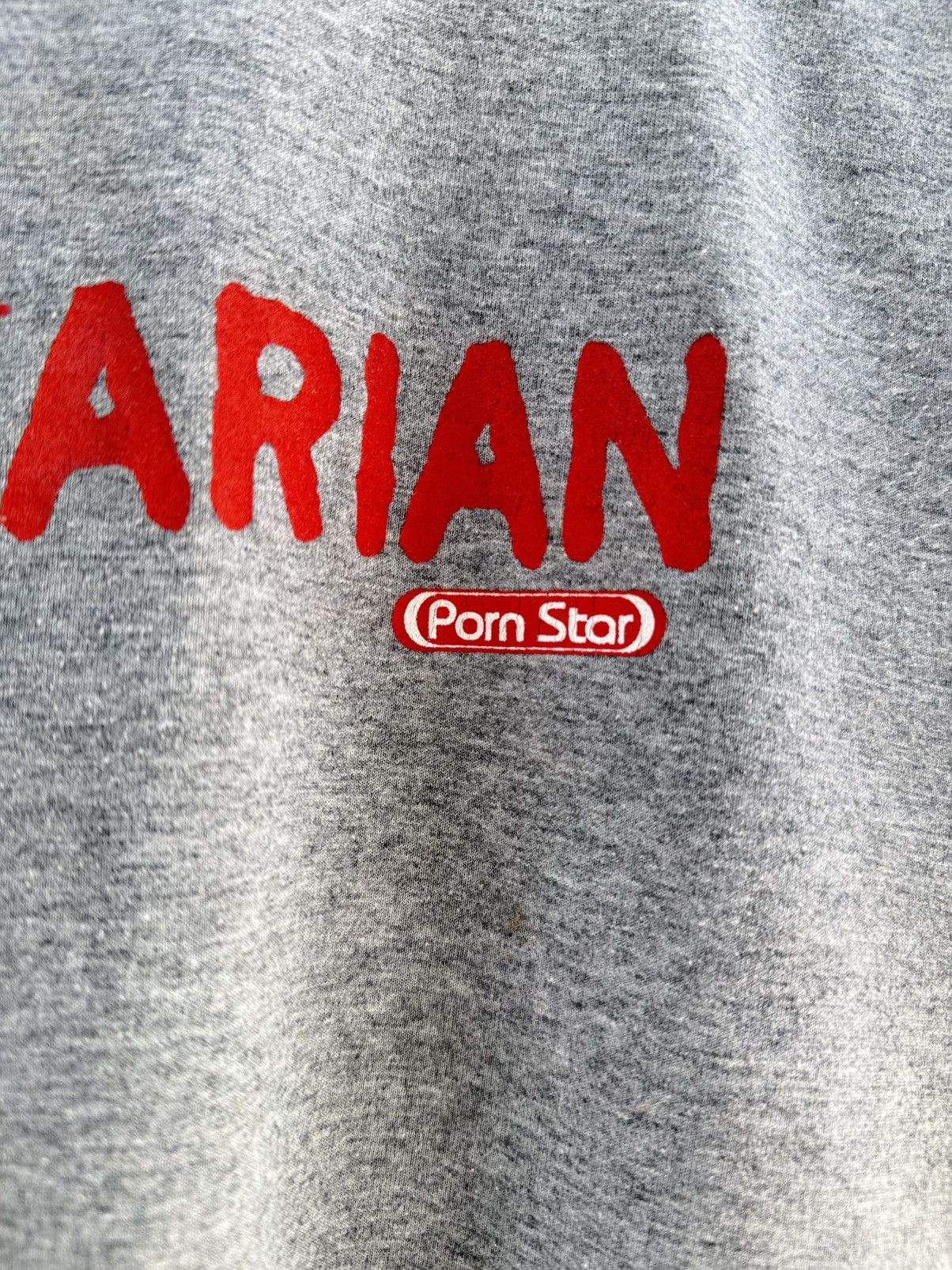 Hook-Ups Vintage 90s Porn Star Vagitarian Skateboard Faded Tee Size US M / EU 48-50 / 2 - 4 Thumbnail