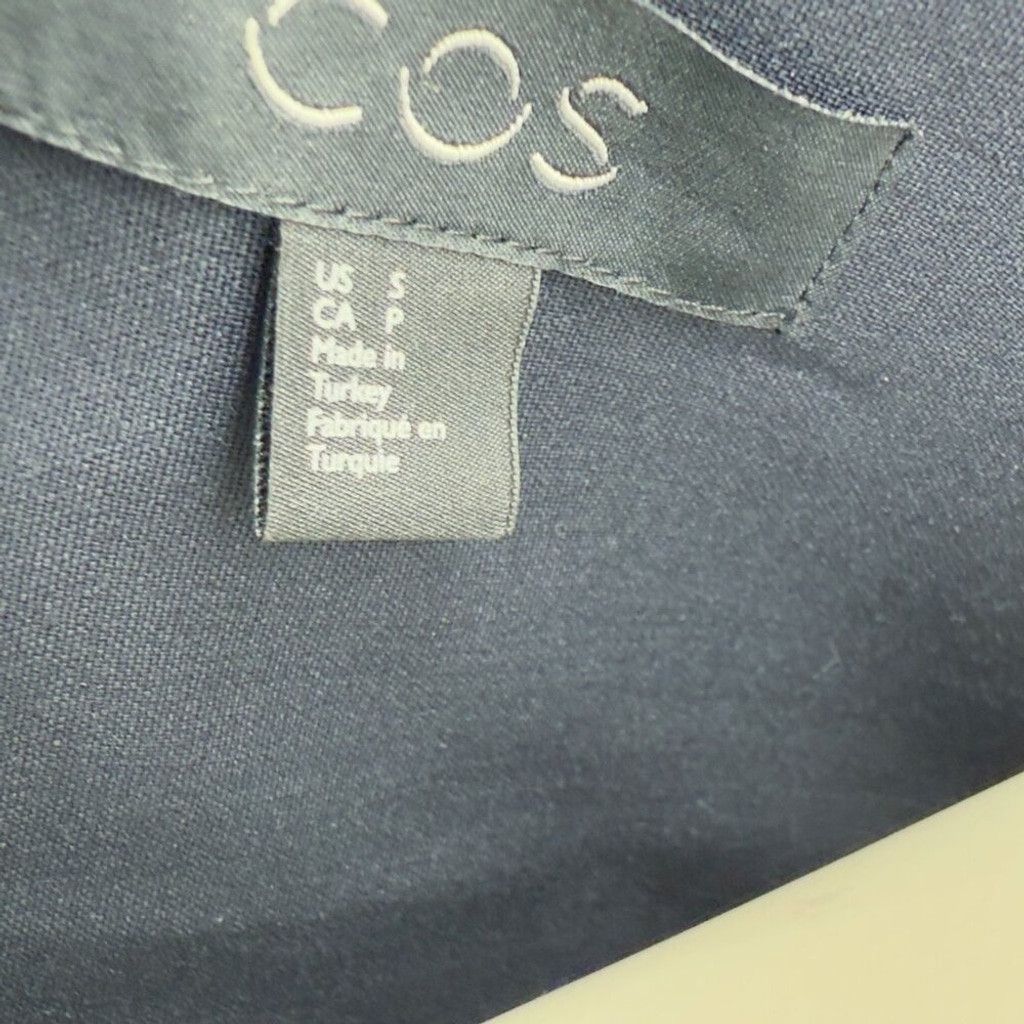 Cos COS Buttoned Shoulder Minimalist Dark Blue Top Blouse sz S Size XS / US 0-2 / IT 36-38 - 6 Thumbnail