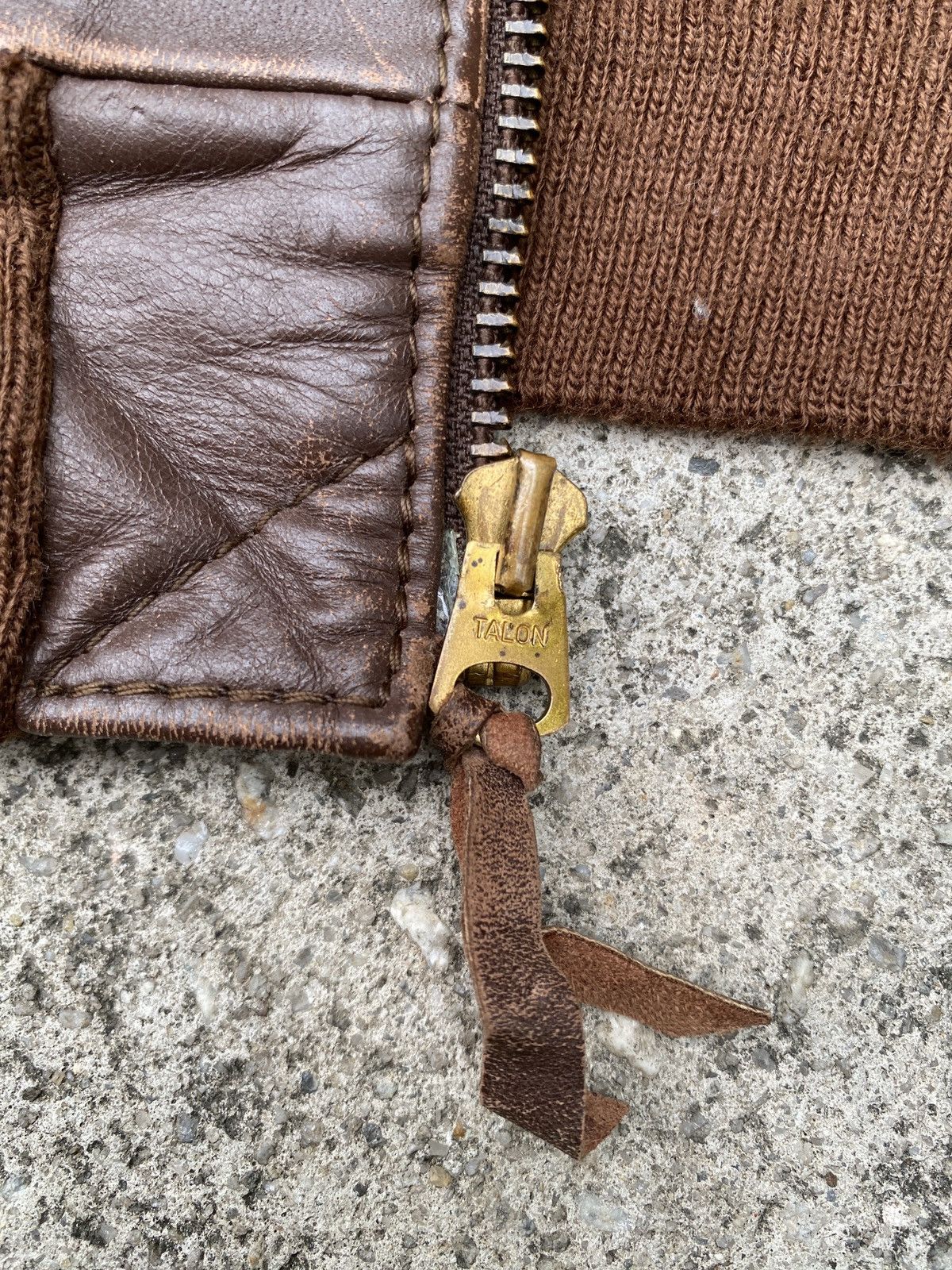 Aero Leathers 1970s Type A2 Aero Leather Us Army Patina Design Jacket Size US S / EU 44-46 / 1 - 15 Thumbnail