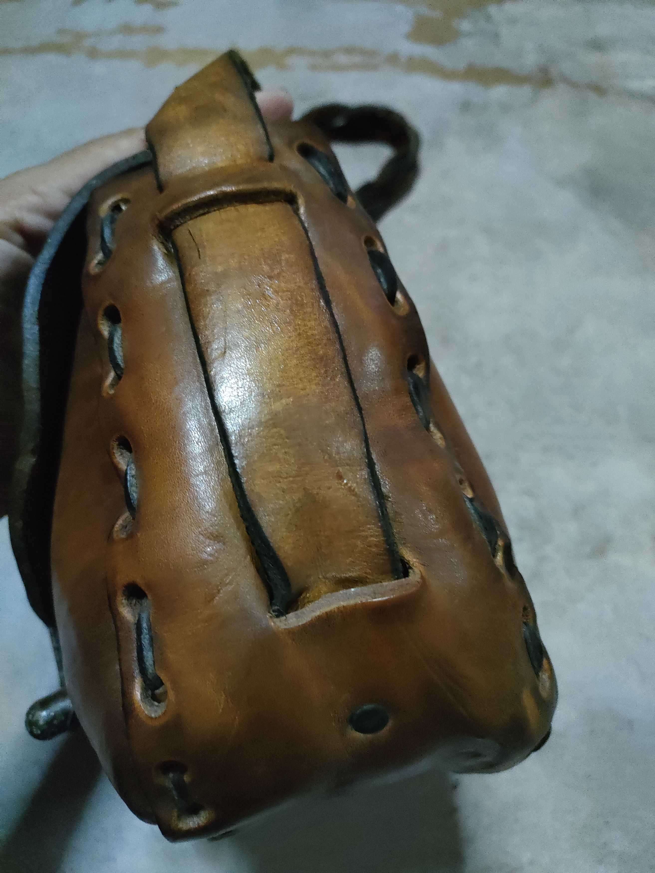 Genuine Leather × Handmade × Vintage Vintage Leather Slingbag Size ONE SIZE - 5 Thumbnail