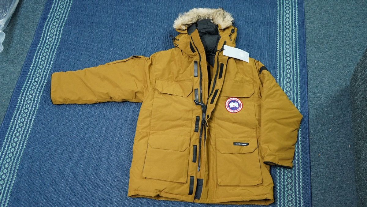 Canada Goose Canada Goose Expedition Parka Jacket Size US L / EU 52-54 / 3 - 10 Thumbnail