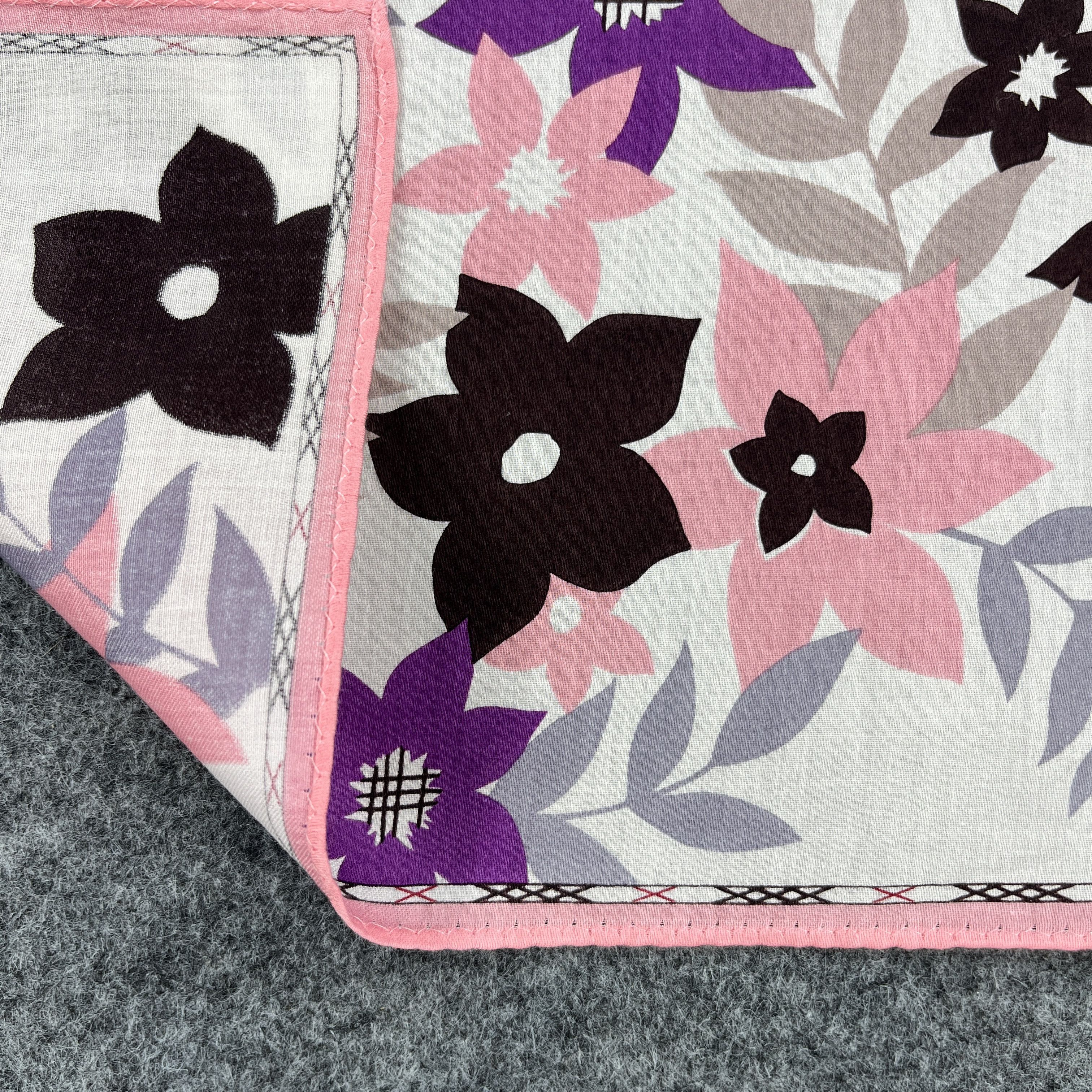 Burberry Floral Burberry Handkerchief / Bandana / Neckerchief B972 Size ONE SIZE - 4 Thumbnail