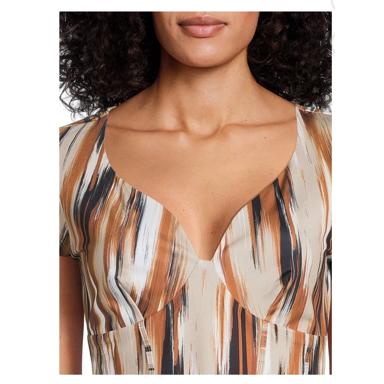 Madden NYC Madden NYC XS juniors Short Sleeve Deep V-Neck Top brown Size XS / US 0-2 / IT 36-38 - 3 Thumbnail