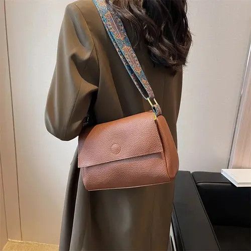 Japanese Brand Solid Leather Tote Crossbody Bag Women Size ONE SIZE - 3 Thumbnail