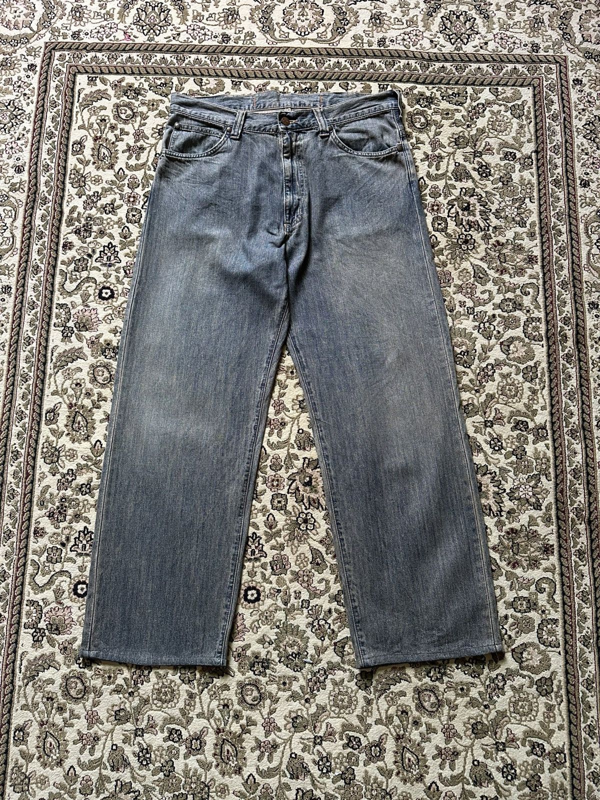 Wrangler Vintage Wrangler baggy jeans buckle back design Size US 36 / EU 52 - 1 Thumbnail