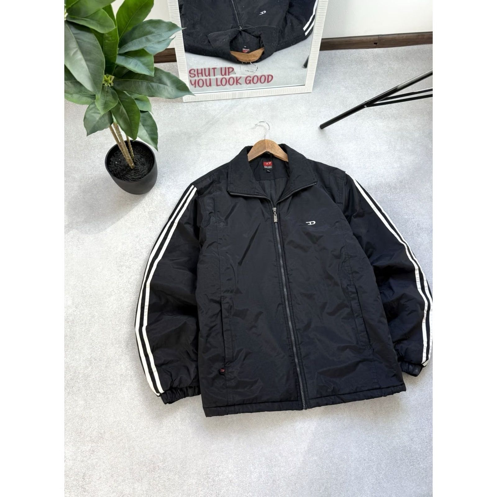 Diesel VINTAGE Diesel Bomber Jacket Distressed Black Nylon Men’s XL Logo Y2K 90s Size US XXL / EU 58 / 5 - 5 Thumbnail