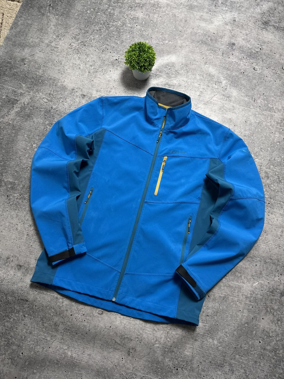 SALEWA Salewa Geisler Softshell Hiking Outdoor Ski Gorpcore Jacket Size US XL / EU 56 / 4 - 3 Thumbnail