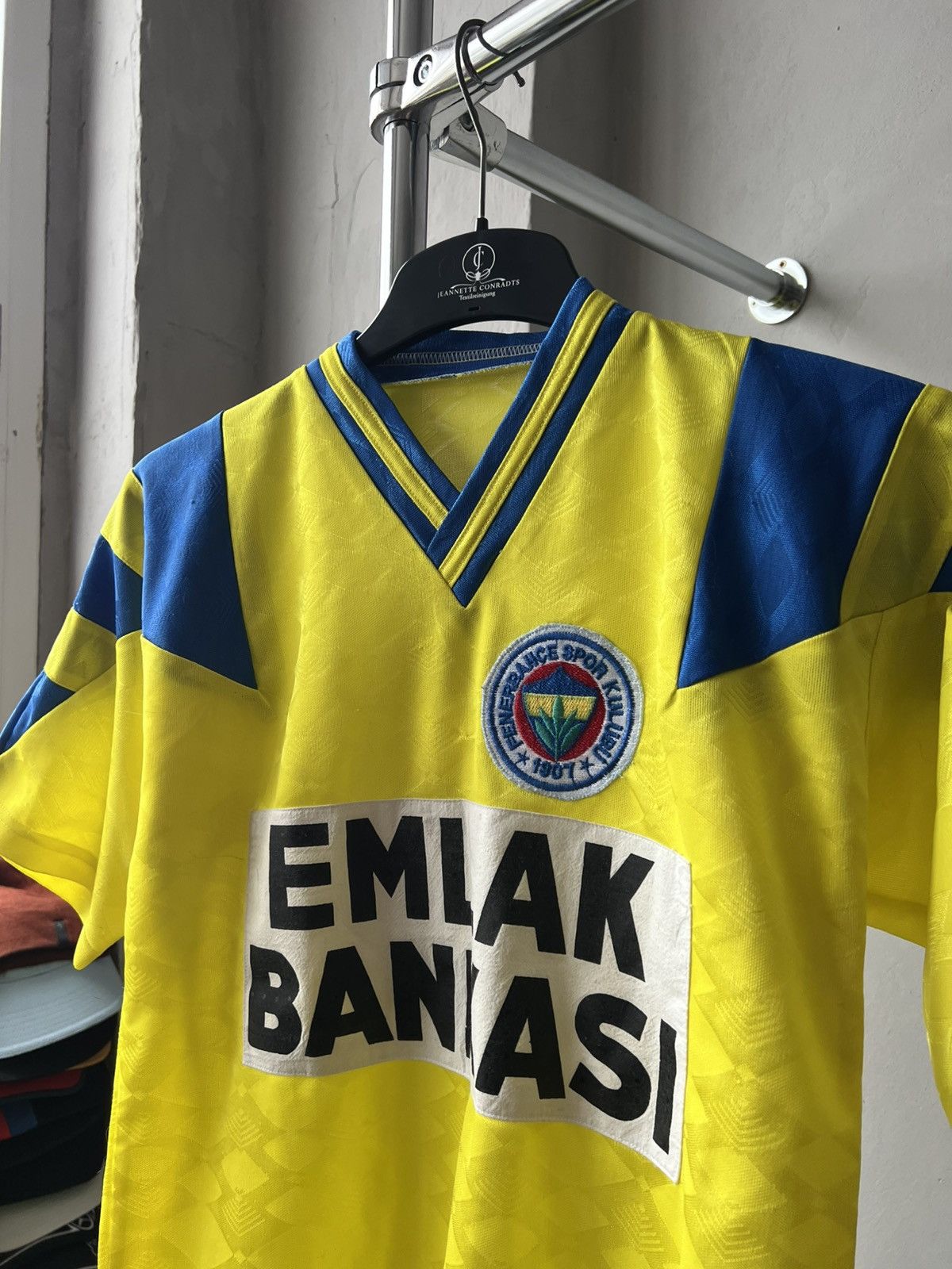 Vintage 1991/93 FENERBAHCE HOME RETRO REPLICA #8 SOCCER JERSEY SHIRT Size US M / EU 48-50 / 2 - 4 Thumbnail