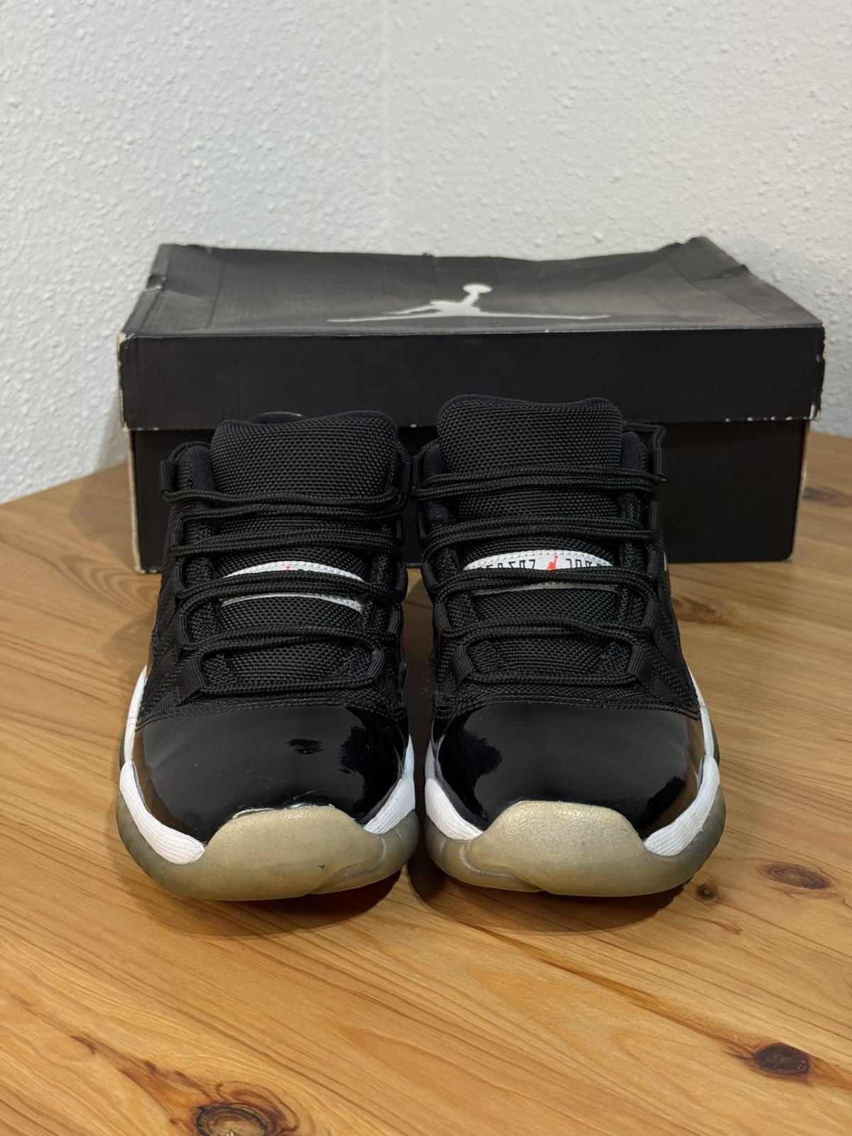 Jordan Brand × Nike Jordan 11 Retro Low Infrared 23 size 5.5Y women’s 7.5 Size US 7.5 / IT 37.5 - 2 Thumbnail
