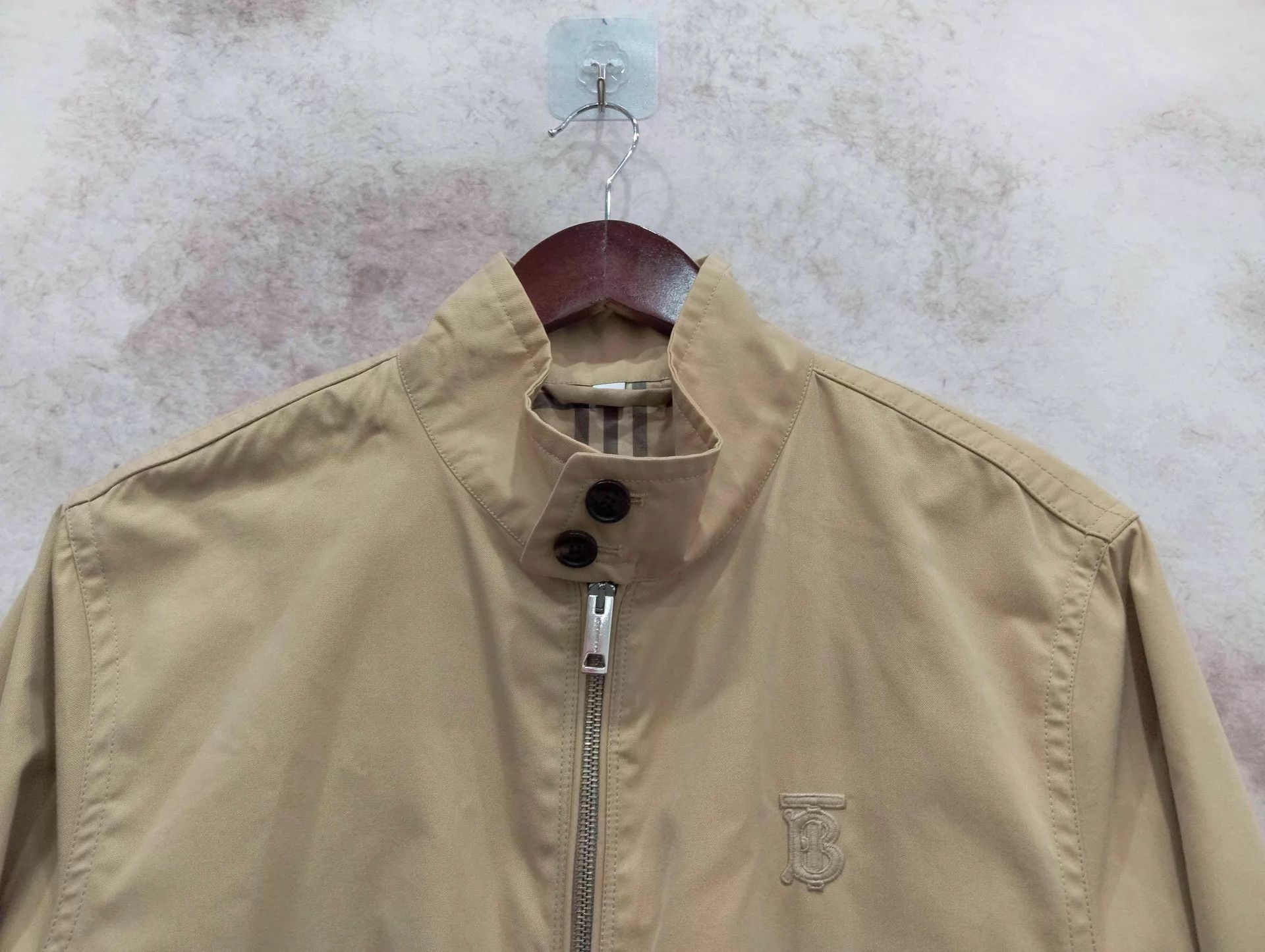 Burberry Burberry striped logo long sleeve jacket size 50 98 new Size US M / EU 48-50 / 2 - 8 Thumbnail