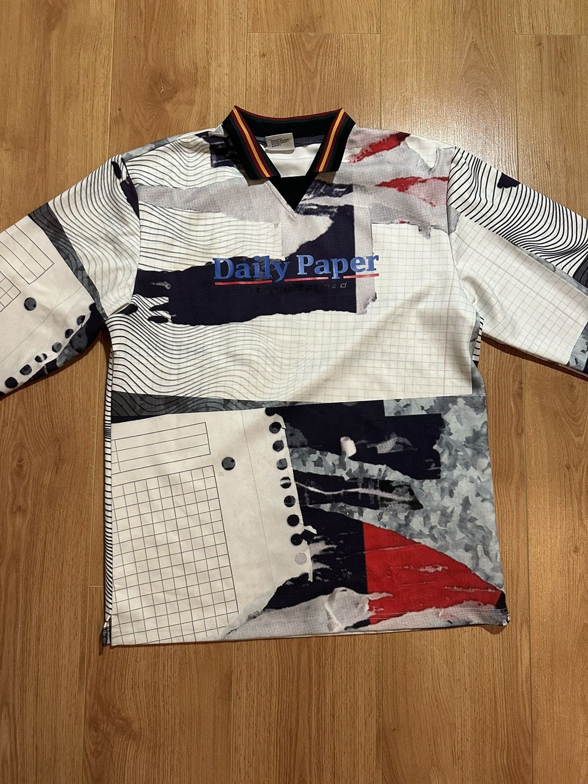 Daily Paper Daily Paper - Long Sleeves T-shirt Size US L / EU 52-54 / 3 - 1 Thumbnail