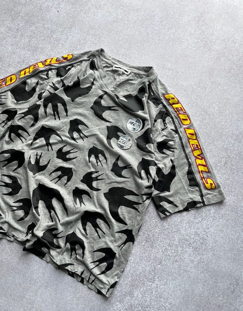 Alexander McQueen × MCQ × Vintage Vintage MCQ Alexander McQueen Red Devil T-shirt L Size US L / EU 52-54 / 3 - 3 Thumbnail