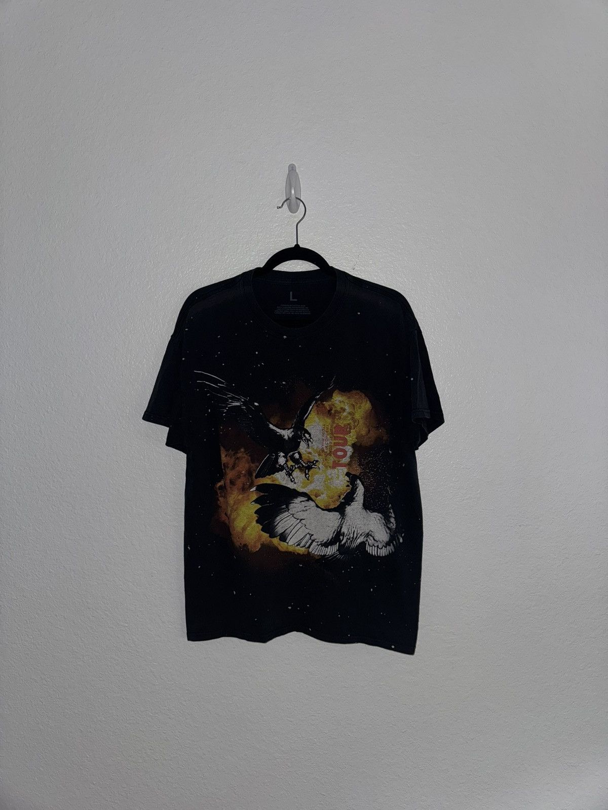 Travis Scott Travis Scott Birds Tour Concert Tee Size US L / EU 52-54 / 3 - 1 Thumbnail