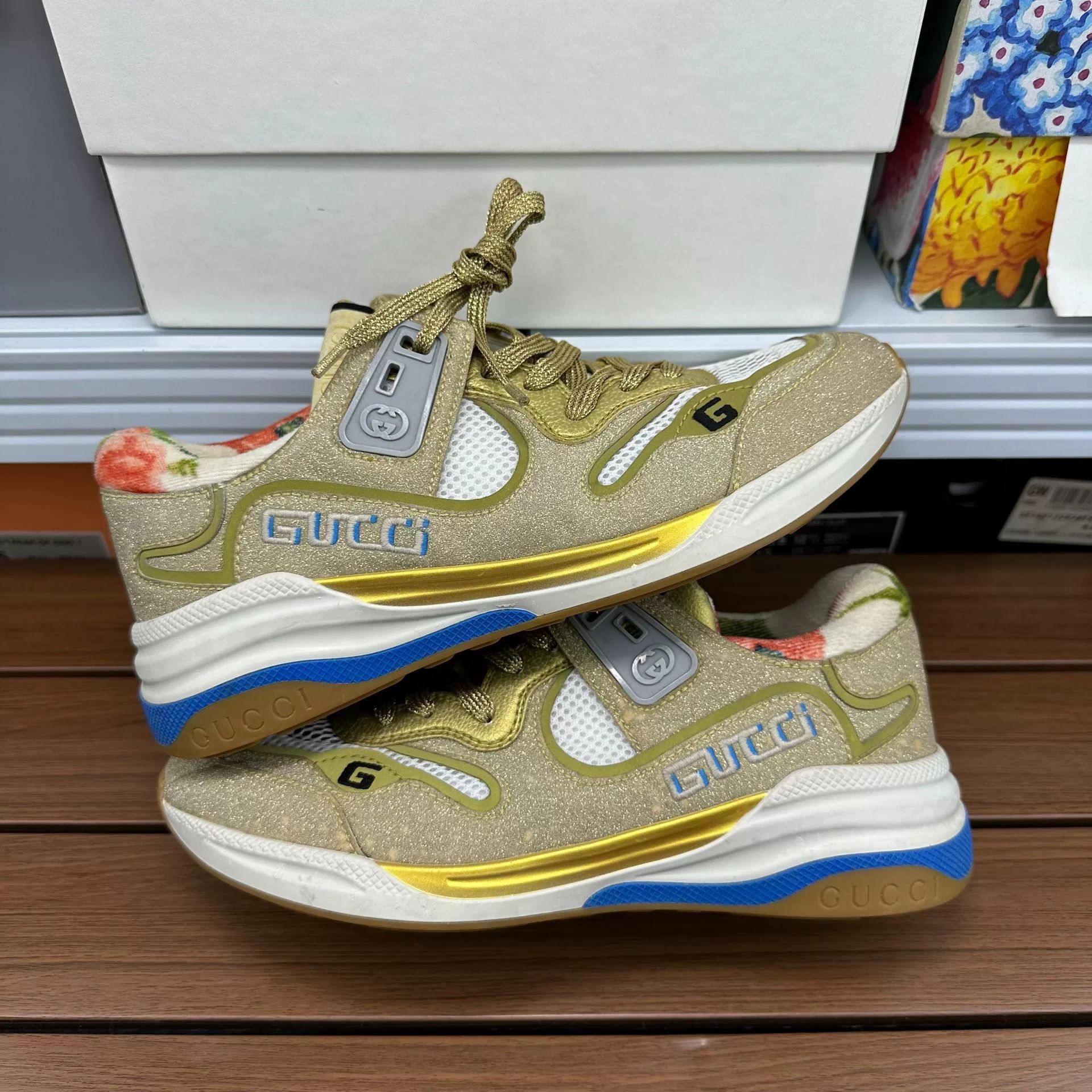 Gucci Gucci Lowtop Sneakers it_36 Women Size US 6 / IT 36 - 1 Thumbnail