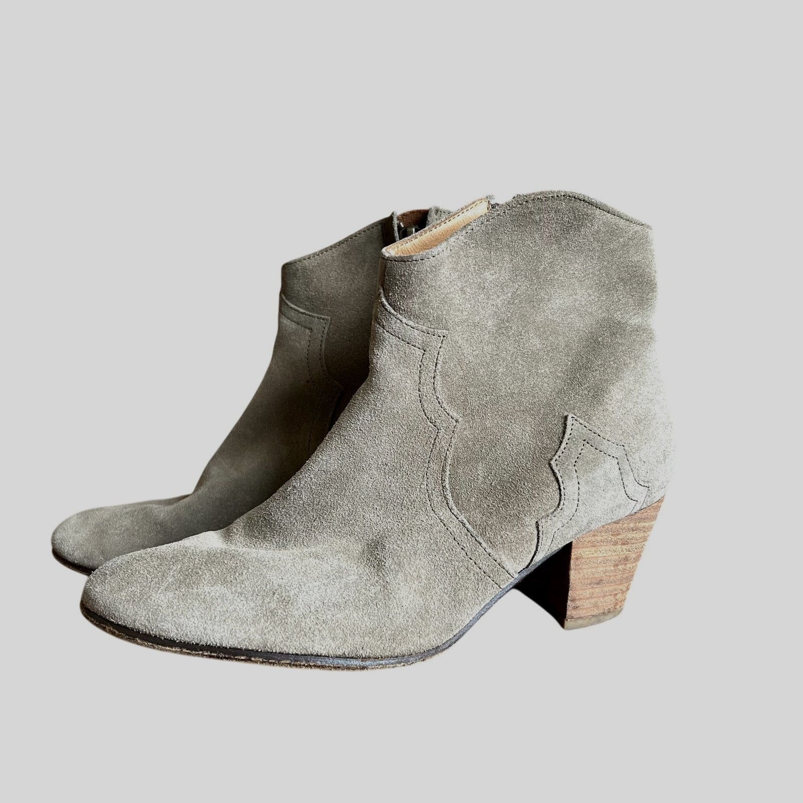 Isabel Marant Isabel Marant Dicker Suede Ankle Boots Booties Size 36 Size US 6 / IT 36 - 1 Thumbnail