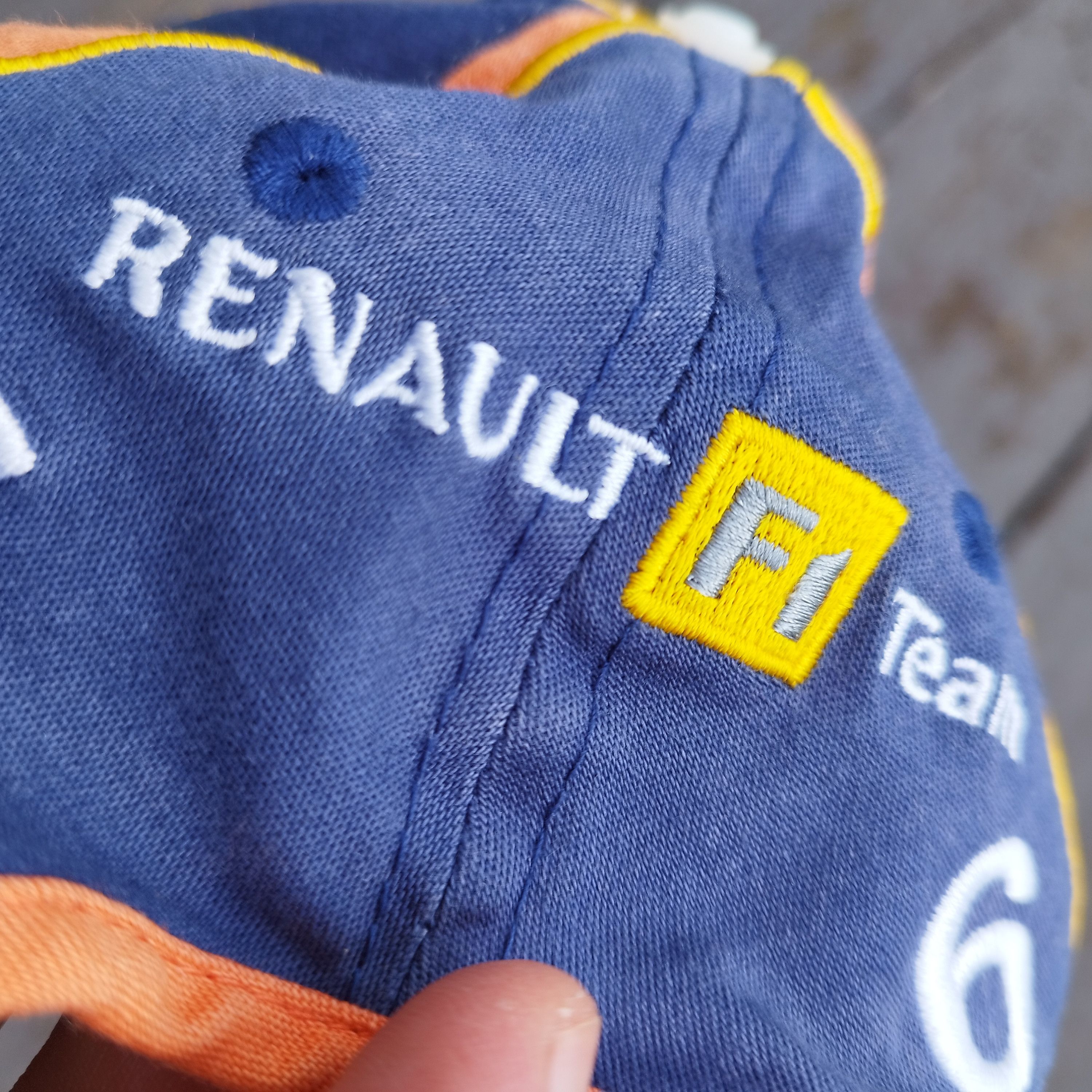 Formula 1 ING Renault F1 Team Signed by Lucas Di Grassi Cap Size ONE SIZE - 11 Thumbnail