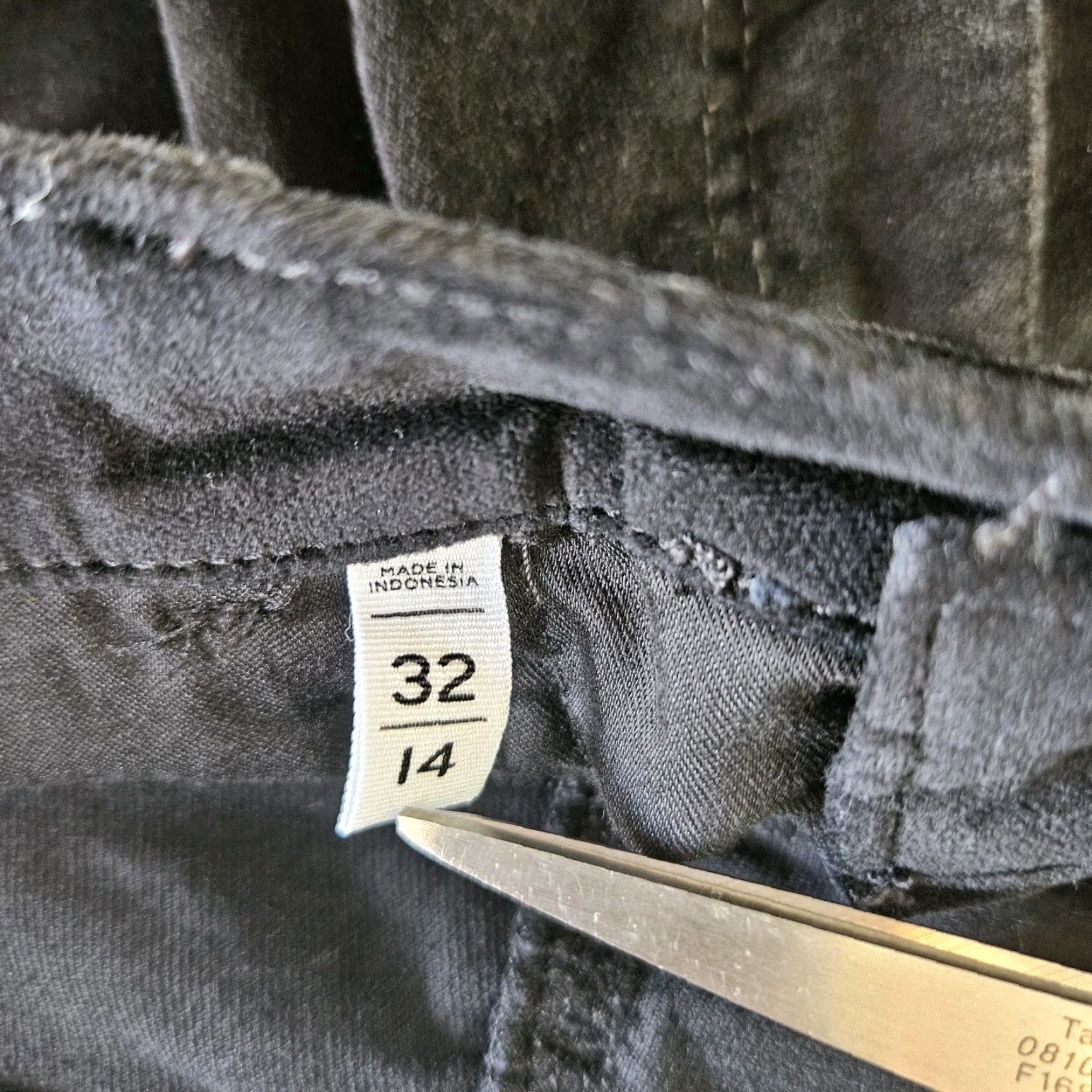 Loft VINTAGE LOFT Ann Taylor LOFT Womens Velvet Skinny Pants Sz 14 Solid Black High Rise Size 36" / US 14 / IT 50 - 7 Thumbnail