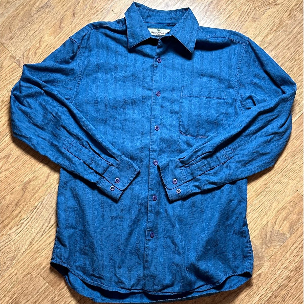 Tommy Bahama Small Vintage Tommy Bahamas Floral Hawaiian Button Down Size US XL / EU 56 / 4 - 1 Thumbnail