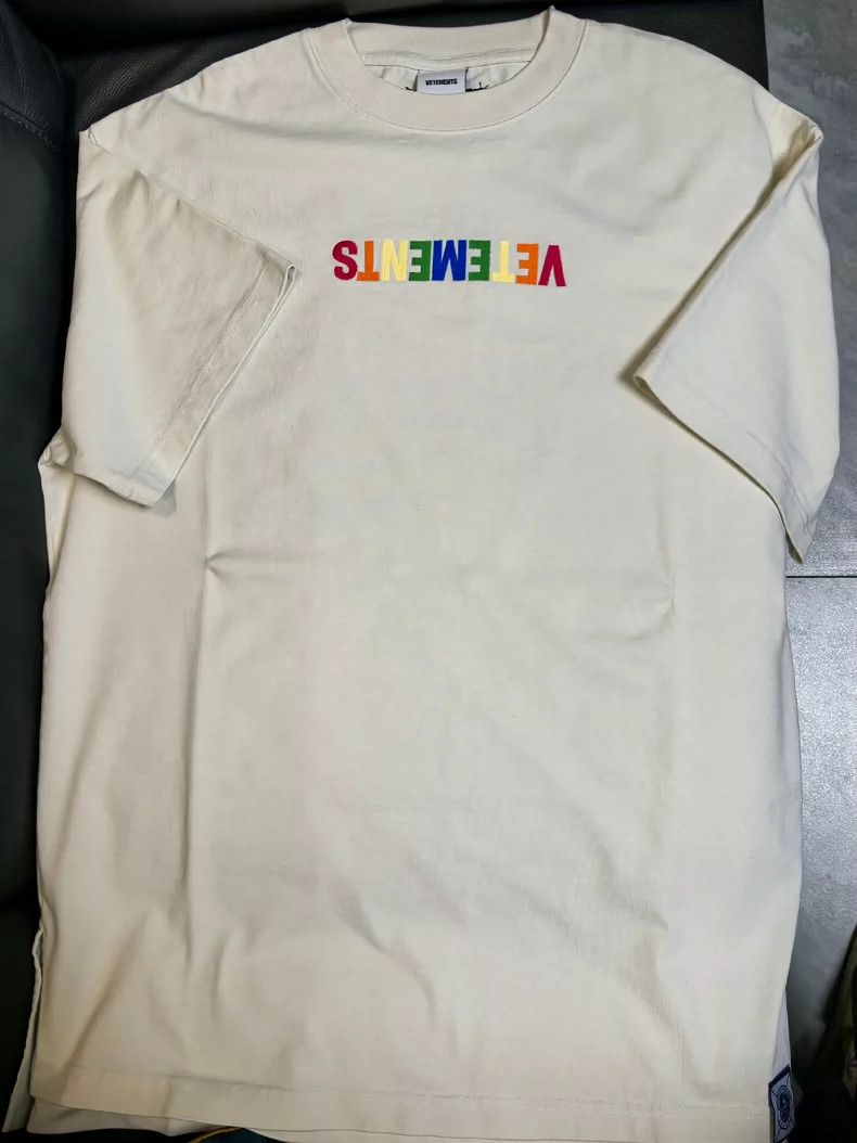 Vetements VETEMENTS White T-shirt 2504-Nextarrow Size US M / EU 48-50 / 2 - 5 Thumbnail