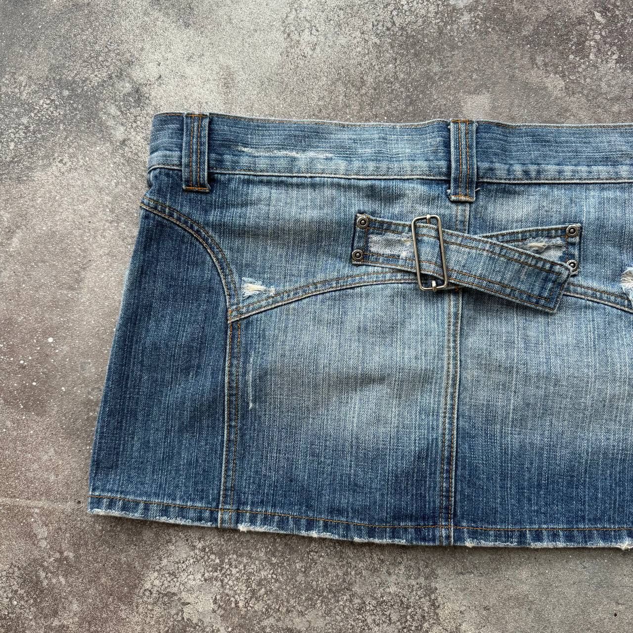 Hysteric Glamour Opium Y2K Bondage Distressed Washed Denim Mini Skirt Size 32" / US 10 / IT 46 - 6 Thumbnail