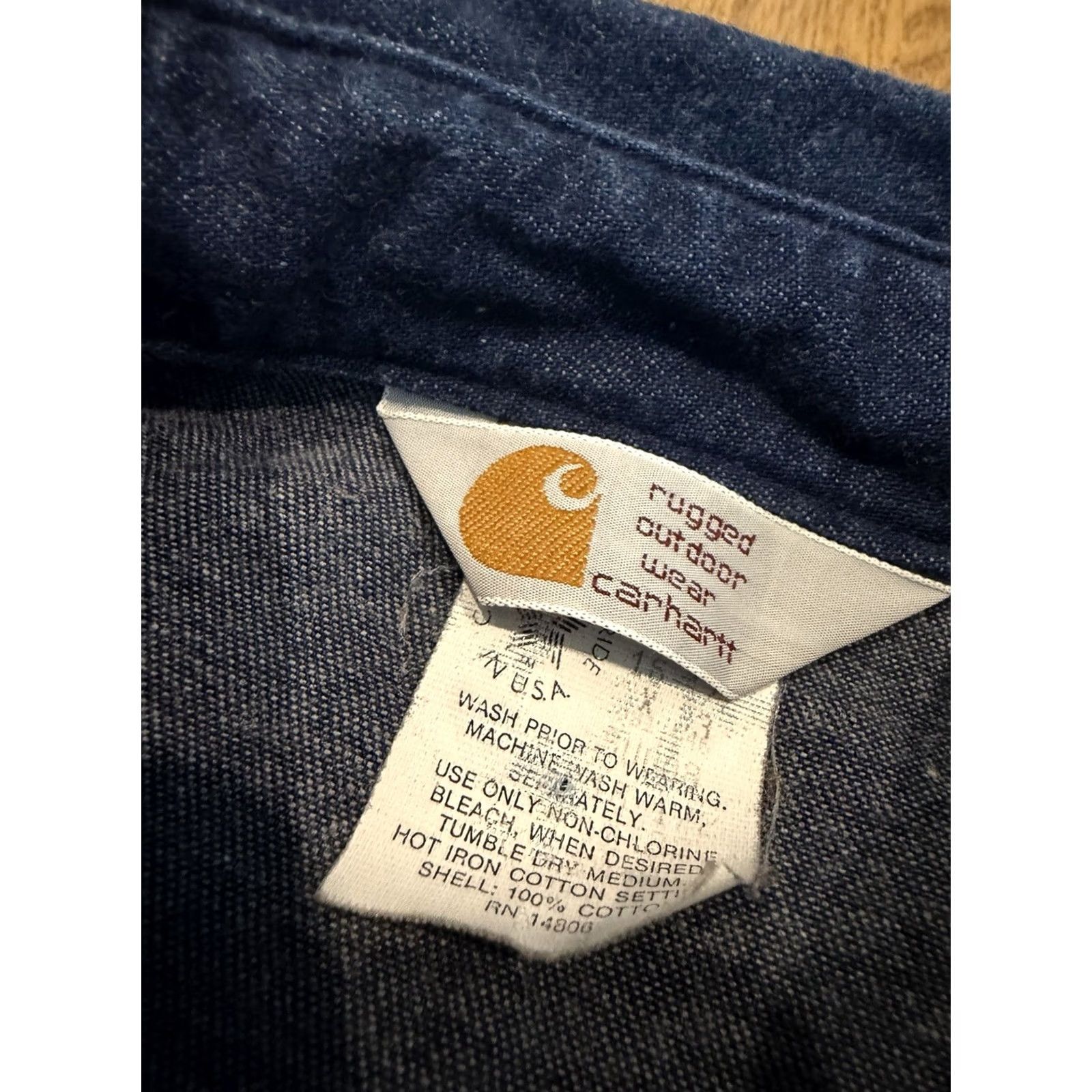 Carhartt VINTAGE Carhartt Heavy Denim Pearl Snap Shirt Size US L / EU 52-54 / 3 - 6 Thumbnail
