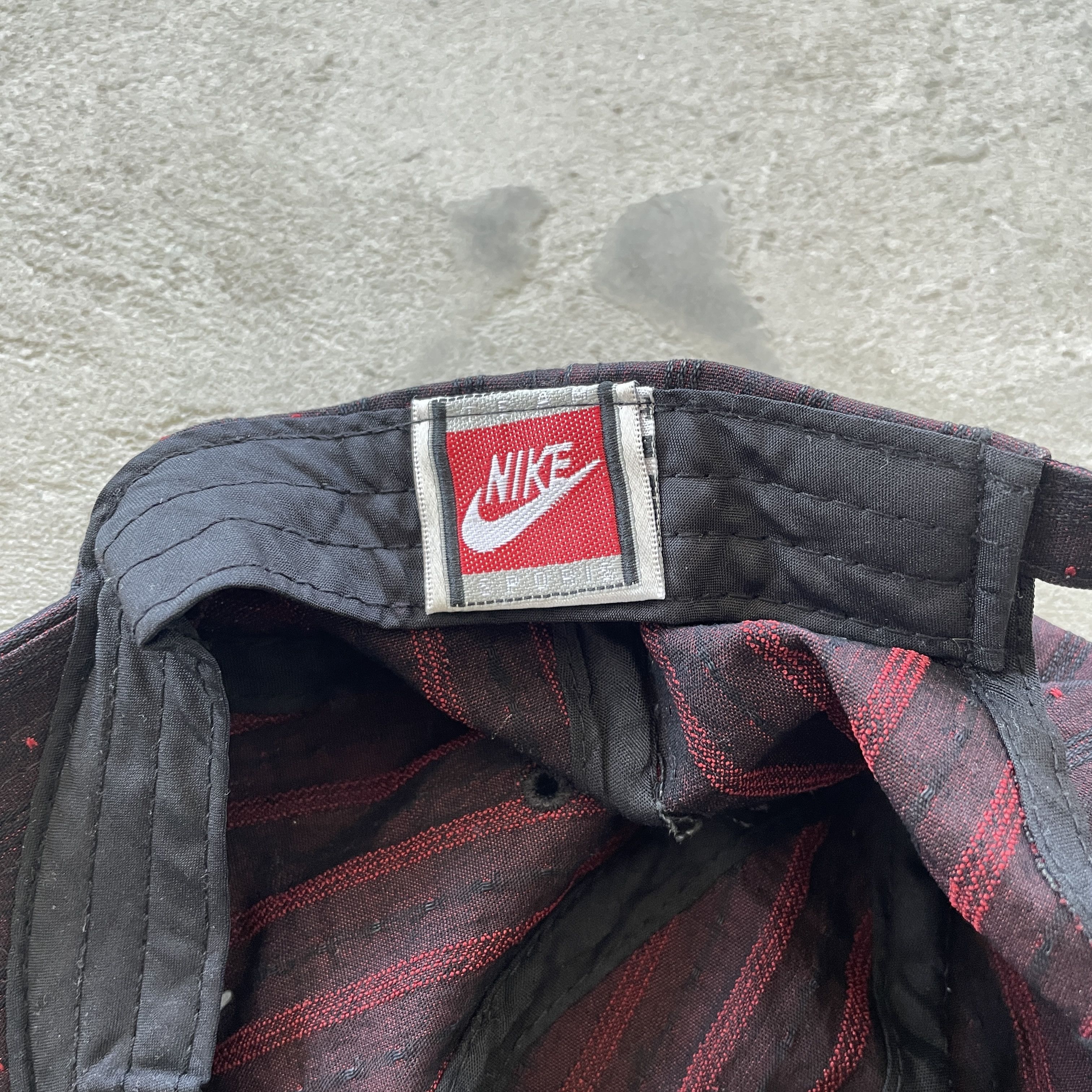 Nike Nike Vintage Patterned Black Metal Swoosh Dad Hat Cap Size ONE SIZE - 4 Thumbnail