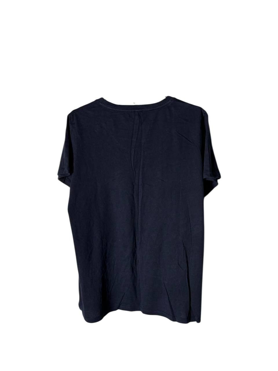Burberry Burberry London England Velour logo T-Shirt tee sz M Size US M / EU 48-50 / 2 - 5 Thumbnail