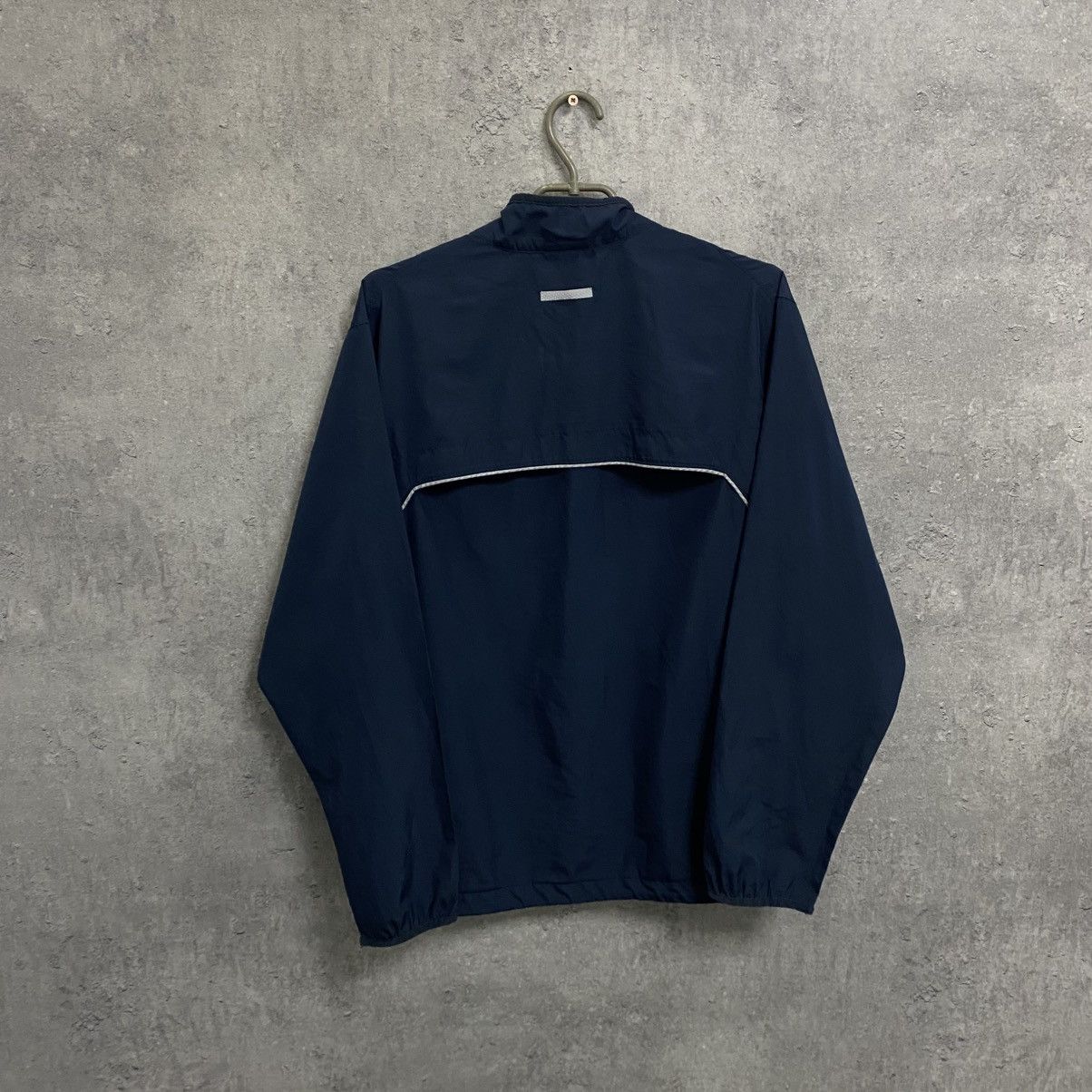Nike Vintage 00s Nike Nylon Track Jacket Baggy Y2K Size US M / EU 48-50 / 2 - 7 Thumbnail