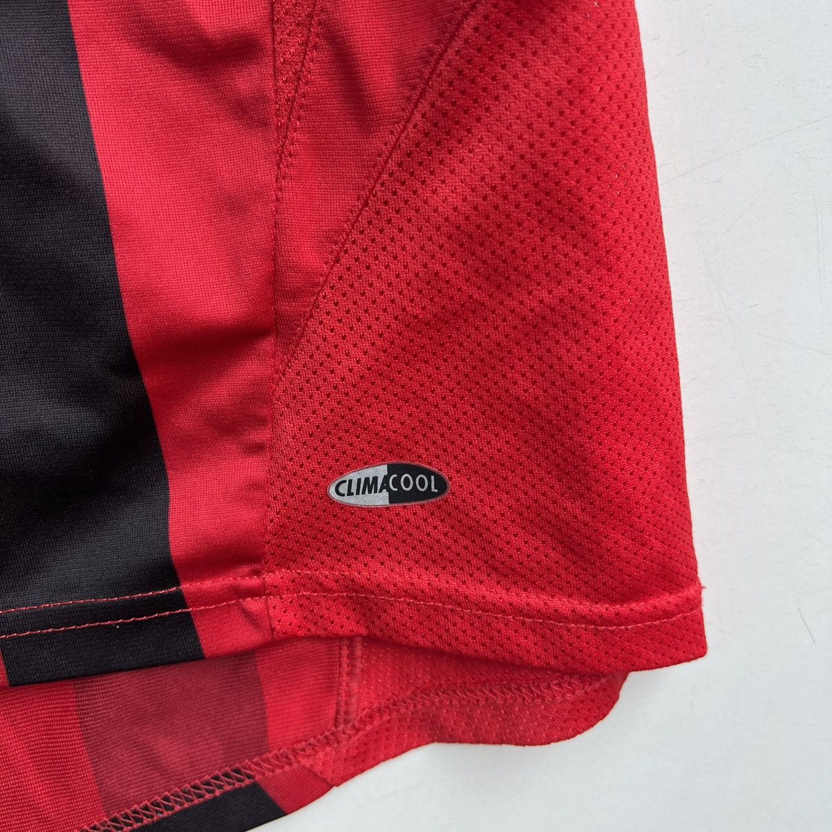 Adidas × Vintage AC MILAN 2004 2005 AWAY SHIRT FOOTBALL SOCCER JERSEY ADIDAS Size US XL / EU 56 / 4 - 7 Thumbnail