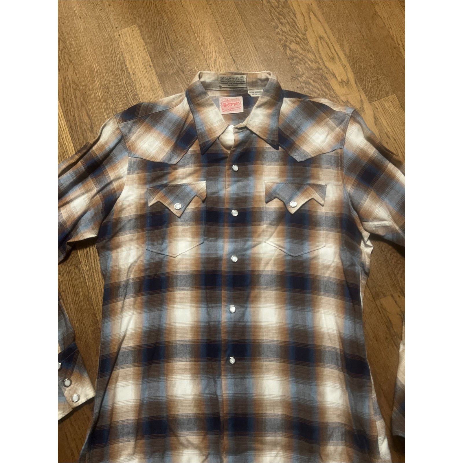 The Unbranded Brand Vtg 50s Heavy Rayon Shadow Plaid Shirt Sawtooth Pearl Snap M Size US M / EU 48-50 / 2 - 4 Thumbnail