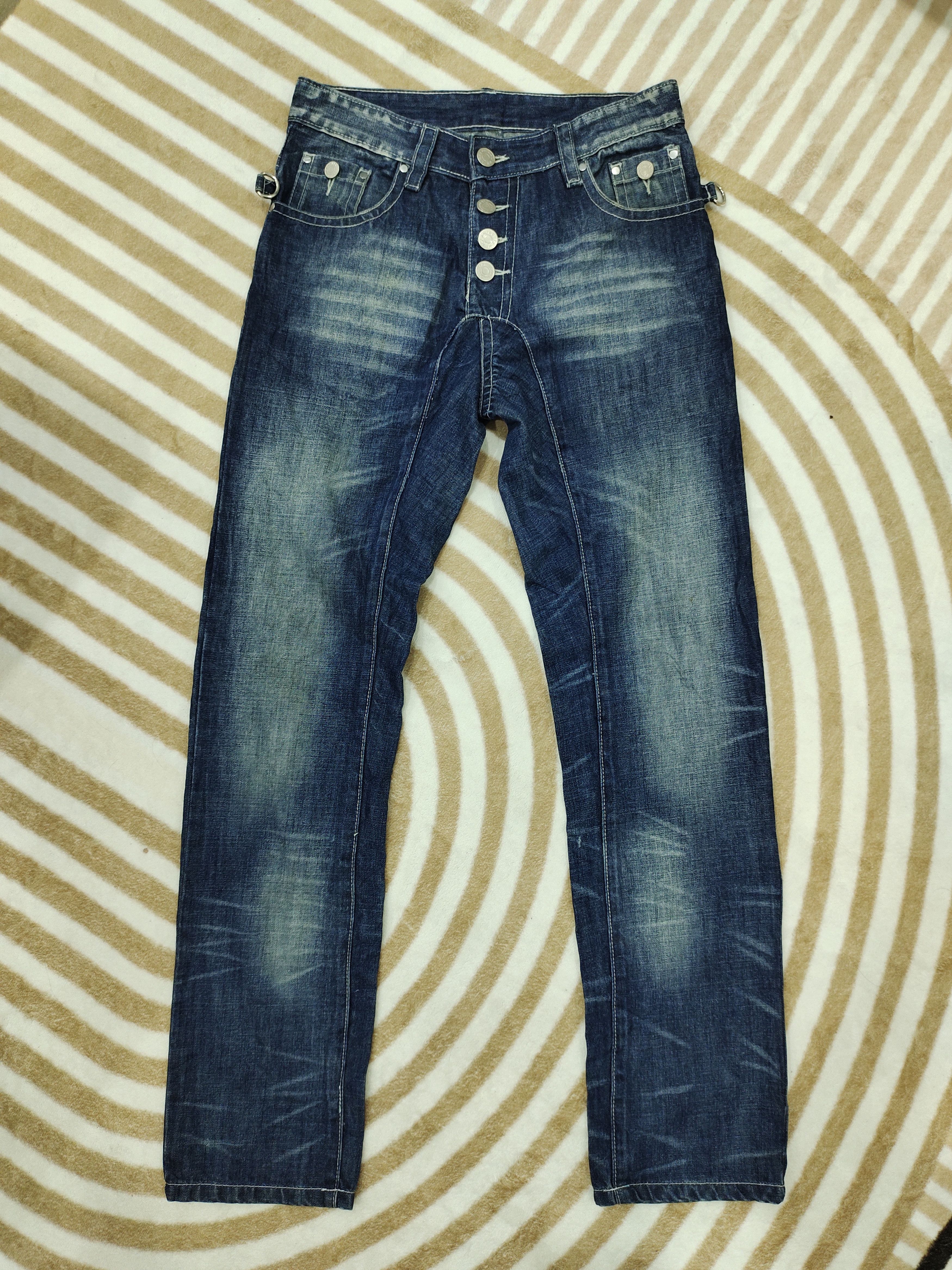 Dsquared² Italy Distressed Jeans