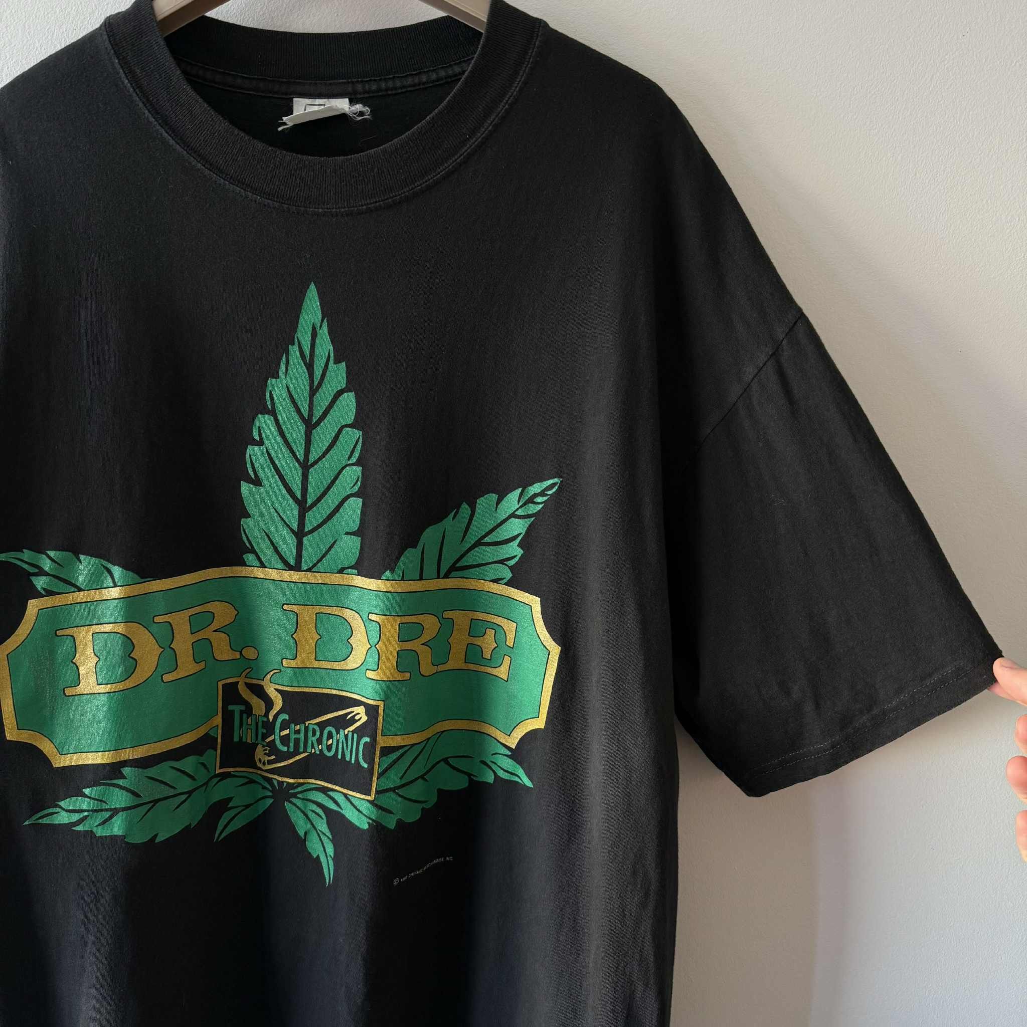 Dr. Dre Vintage Rare Dr. Dre The Chronic Collectors 1993 T-shirt 90s Size US XL / EU 56 / 4 - 6 Thumbnail